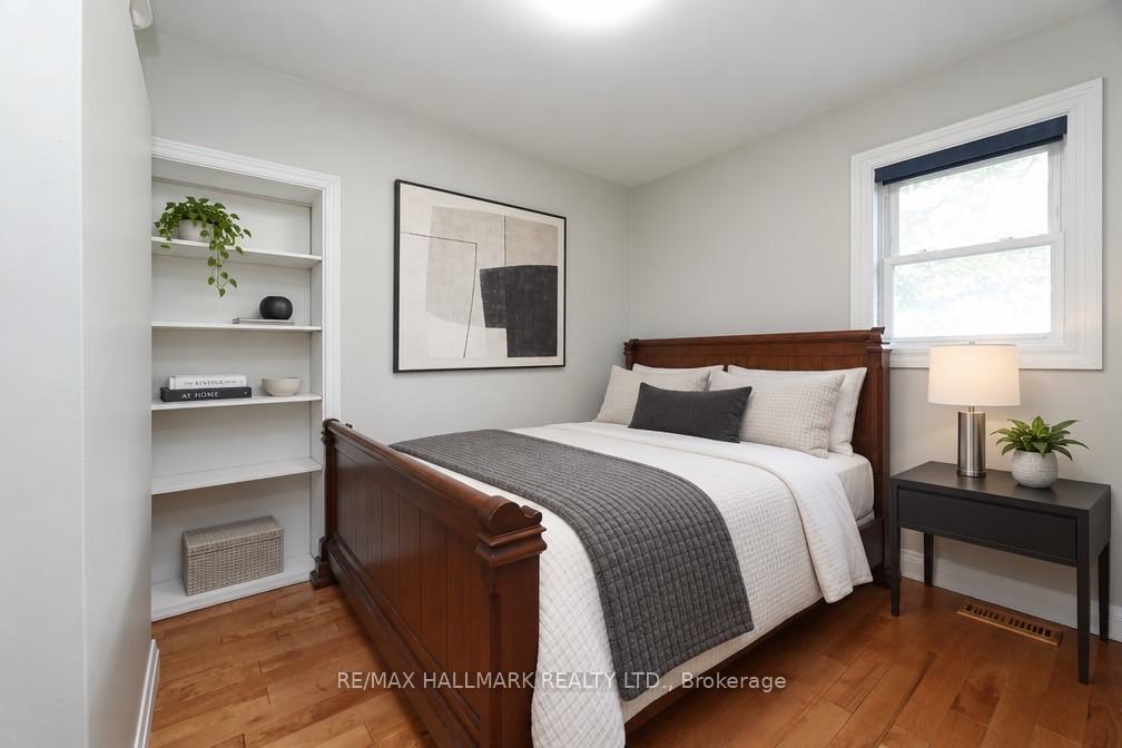 Photo 9 of 11 Brookside Drive, Mississauga, Streetsville — HOMEH