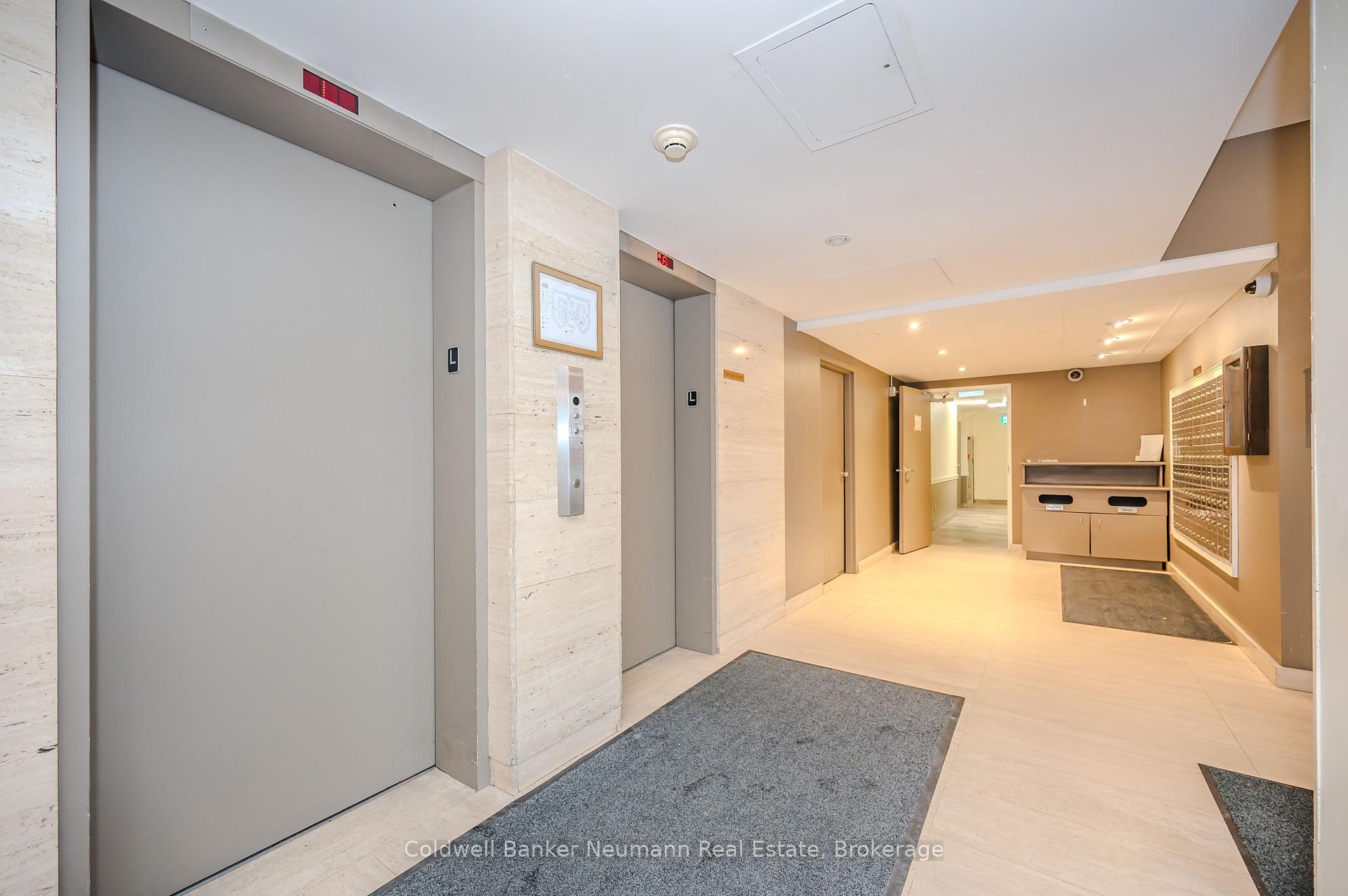 Photo 5 of Unit 305, 23 Woodlawn Road E, Guelph, Riverside Park — HOMEH