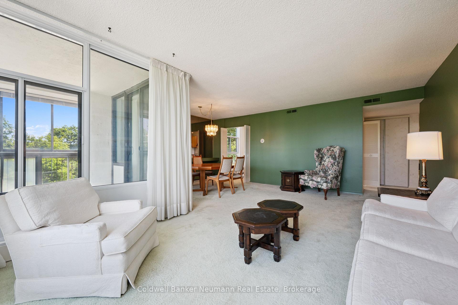 Photo 12 of Unit 305, 23 Woodlawn Road E, Guelph, Riverside Park — HOMEH