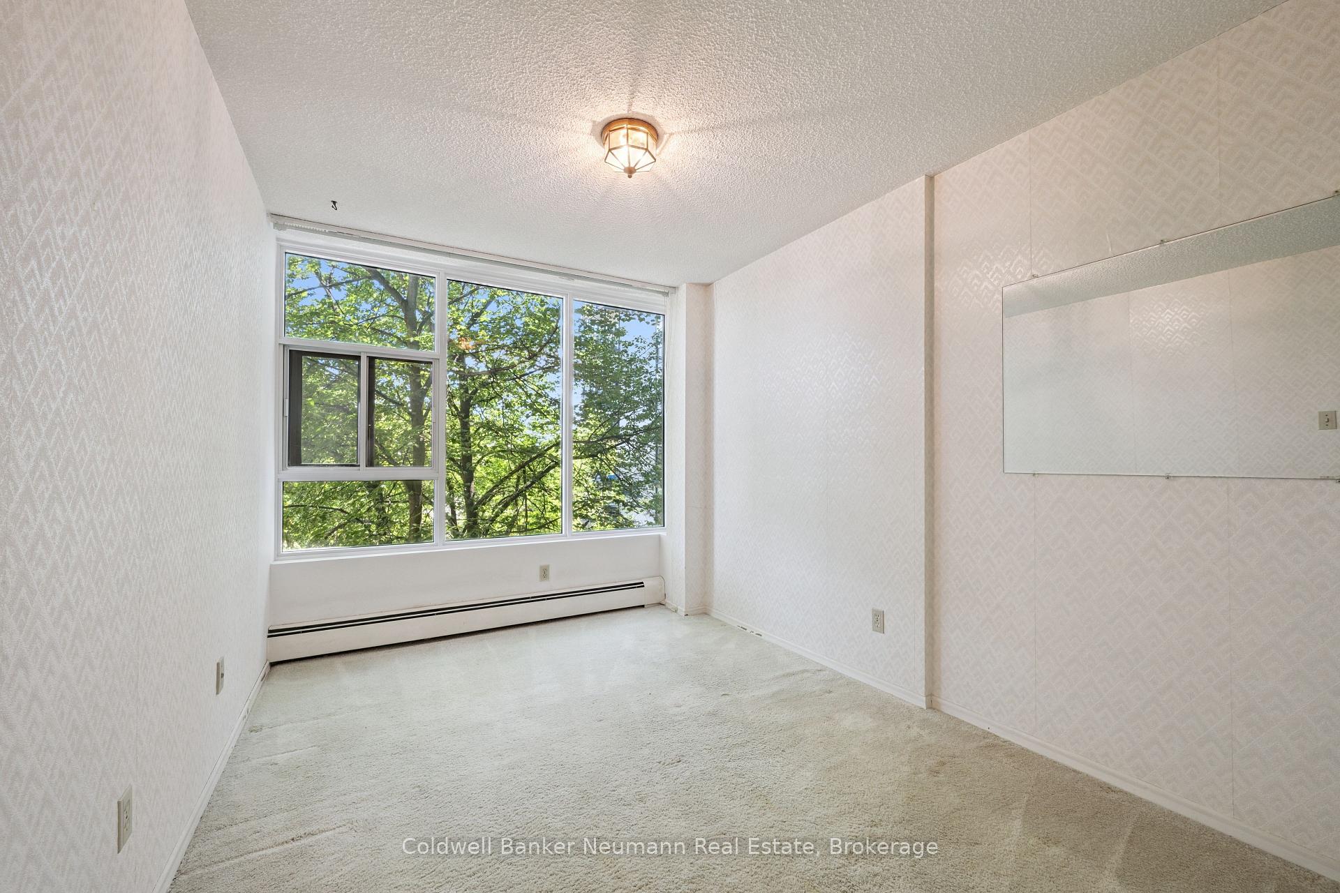 Photo 24 of Unit 305, 23 Woodlawn Road E, Guelph, Riverside Park — HOMEH
