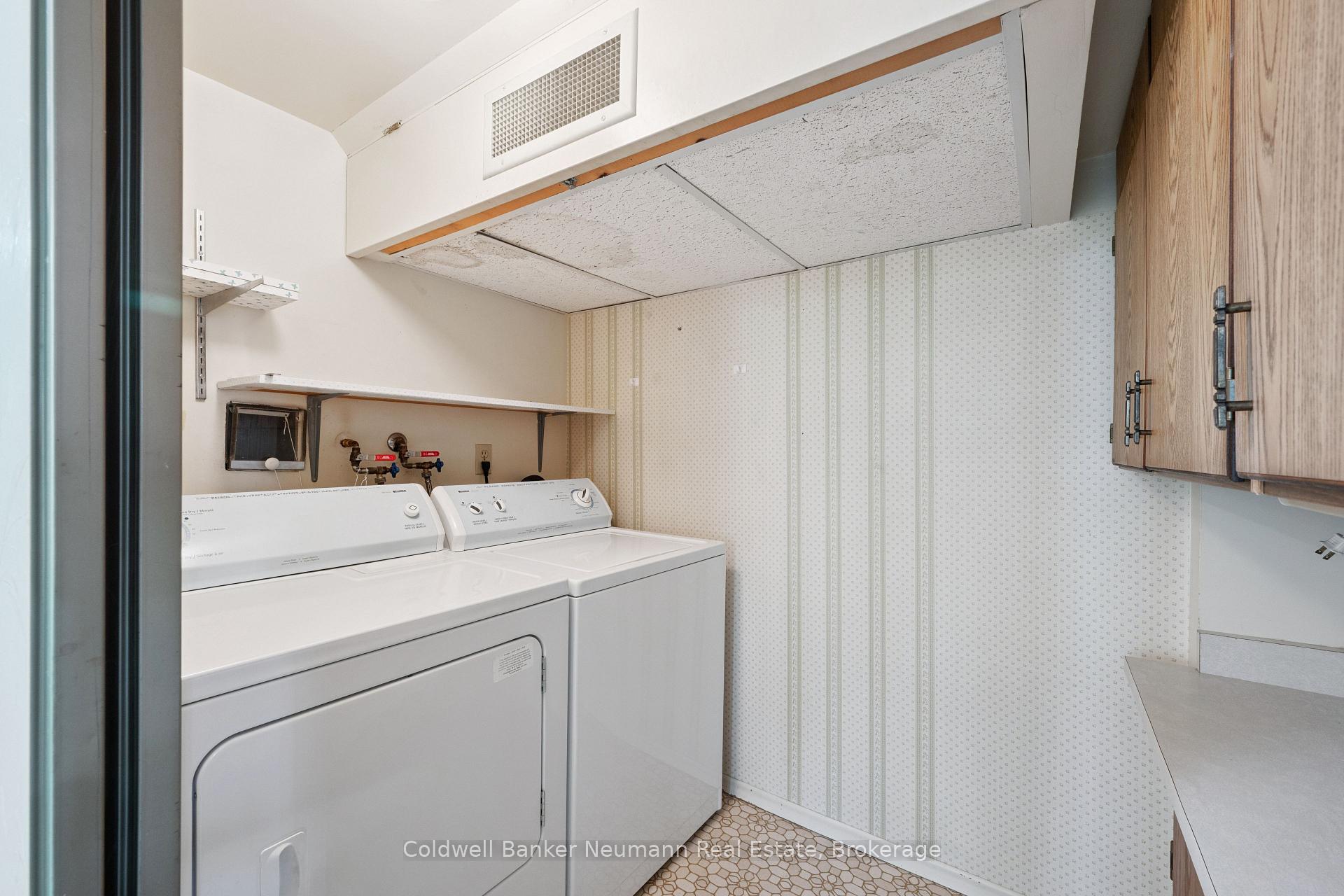Photo 26 of Unit 305, 23 Woodlawn Road E, Guelph, Riverside Park — HOMEH