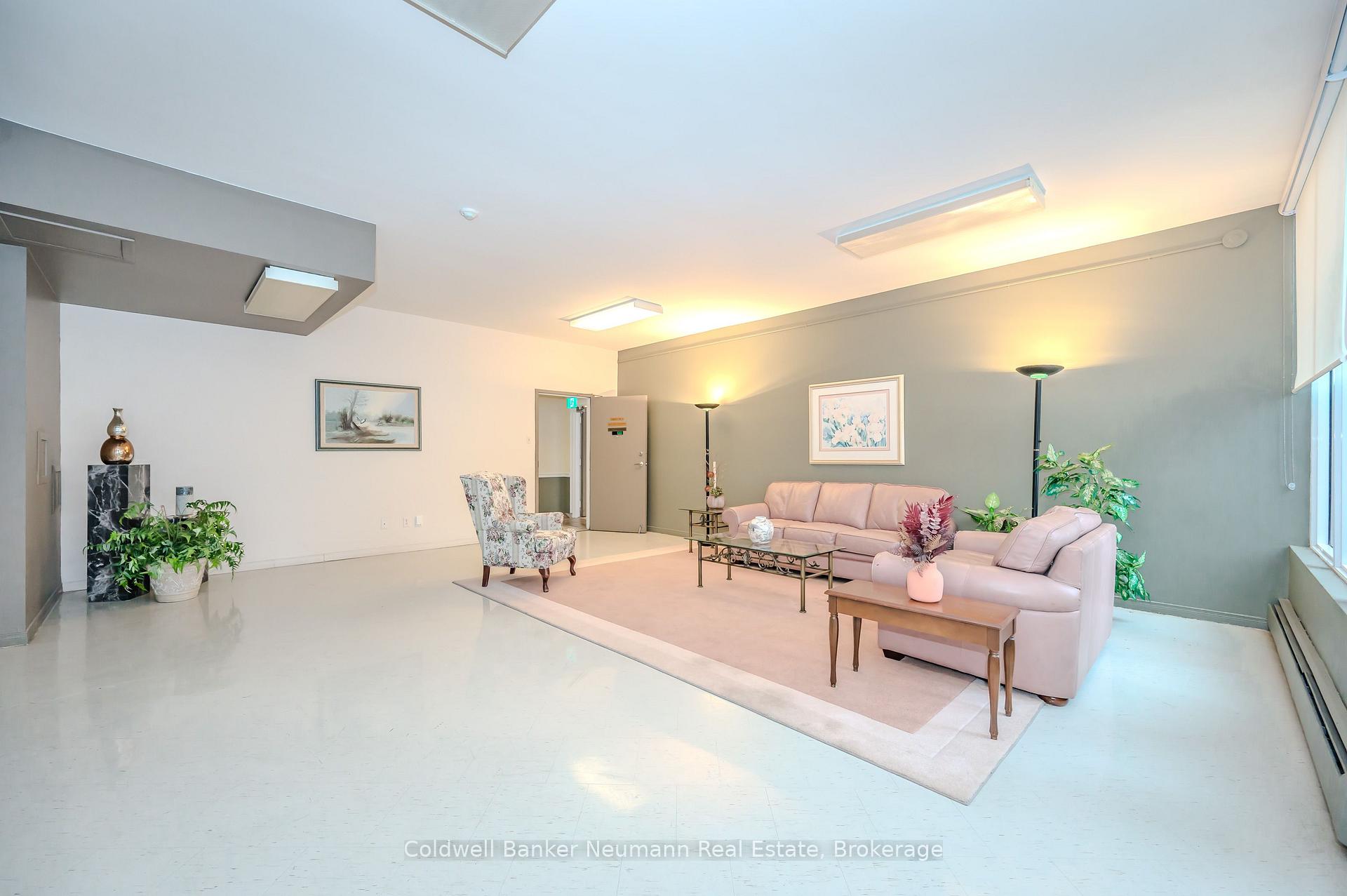 Photo 30 of Unit 305, 23 Woodlawn Road E, Guelph, Riverside Park — HOMEH
