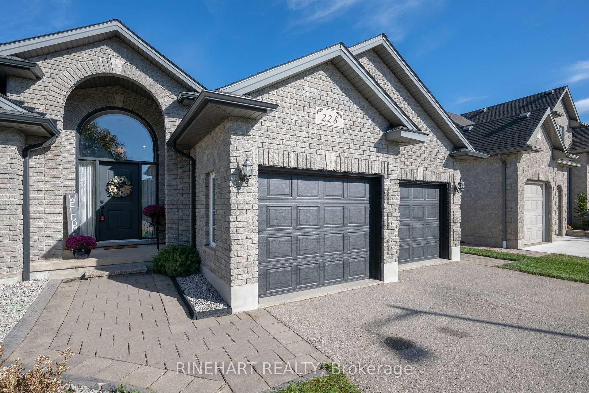 Photo 4 of 228 Boyd Boulevard, Zorra, Thamesford — HOMEH