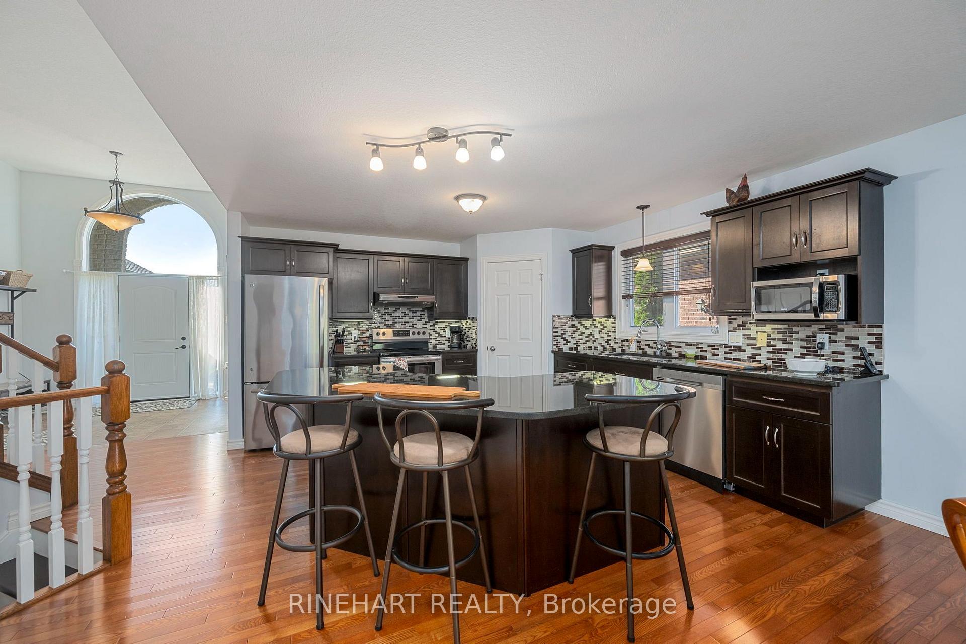 Photo 16 of 228 Boyd Boulevard, Zorra, Thamesford — HOMEH