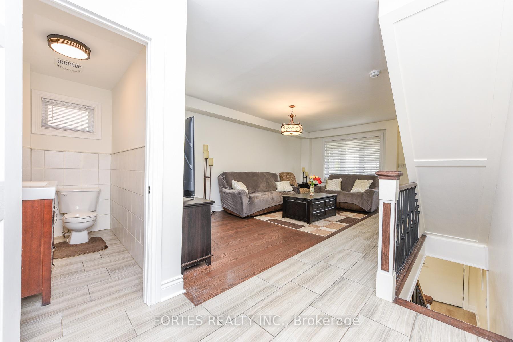 Photo 12 of 285 Gilbert Avenue, Toronto, Caledonia-Fairbank — HOMEH