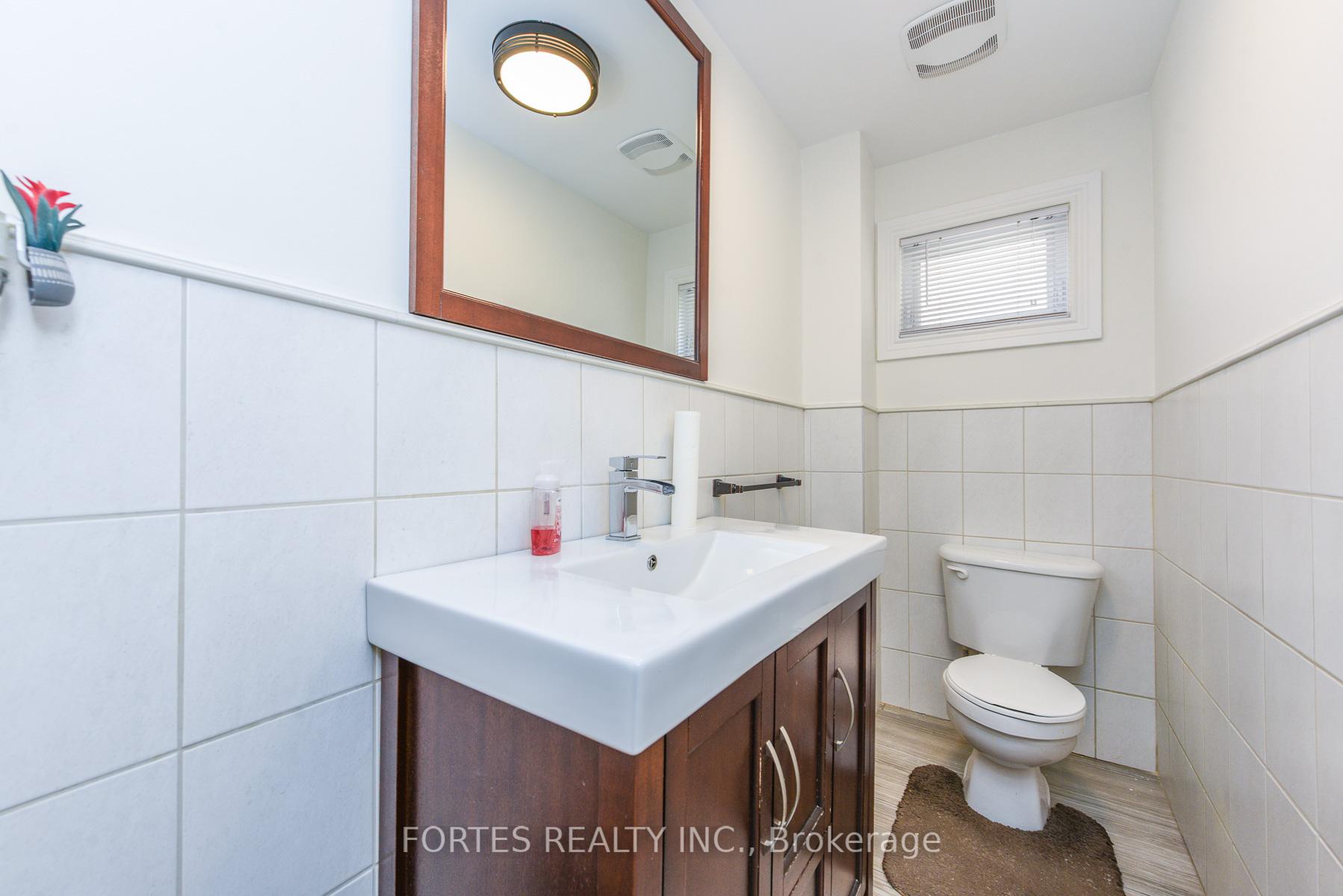 Photo 13 of 285 Gilbert Avenue, Toronto, Caledonia-Fairbank — HOMEH