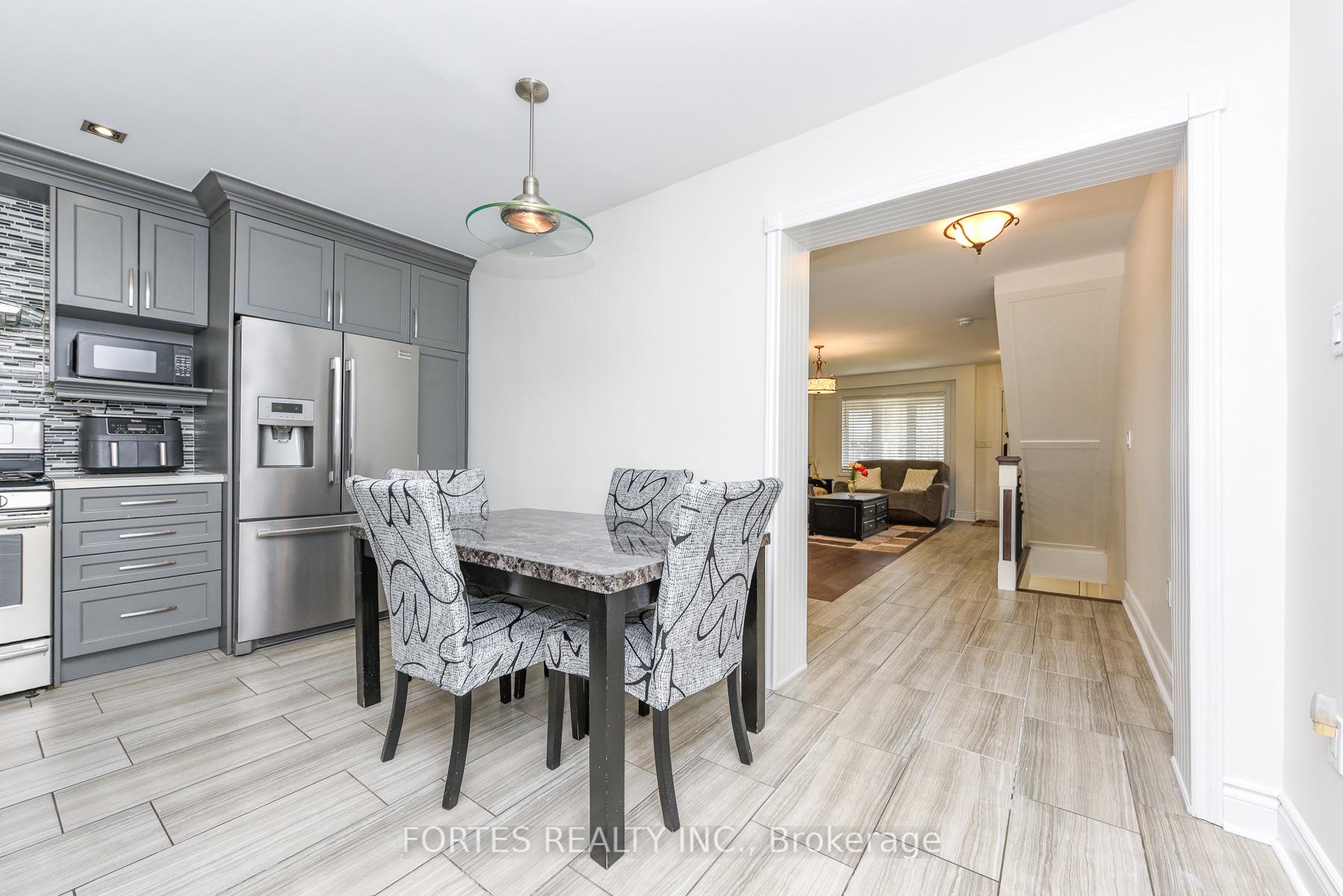 Photo 15 of 285 Gilbert Avenue, Toronto, Caledonia-Fairbank — HOMEH