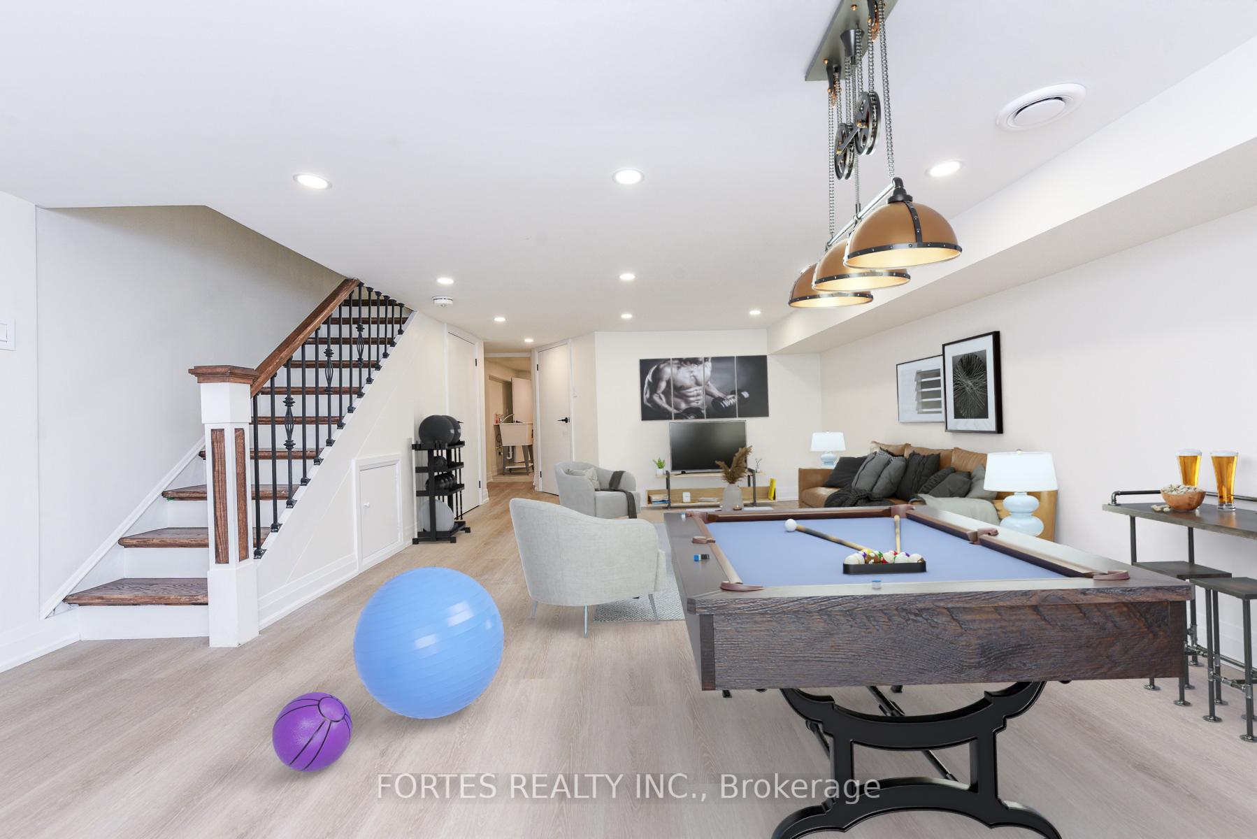 Photo 30 of 285 Gilbert Avenue, Toronto, Caledonia-Fairbank — HOMEH