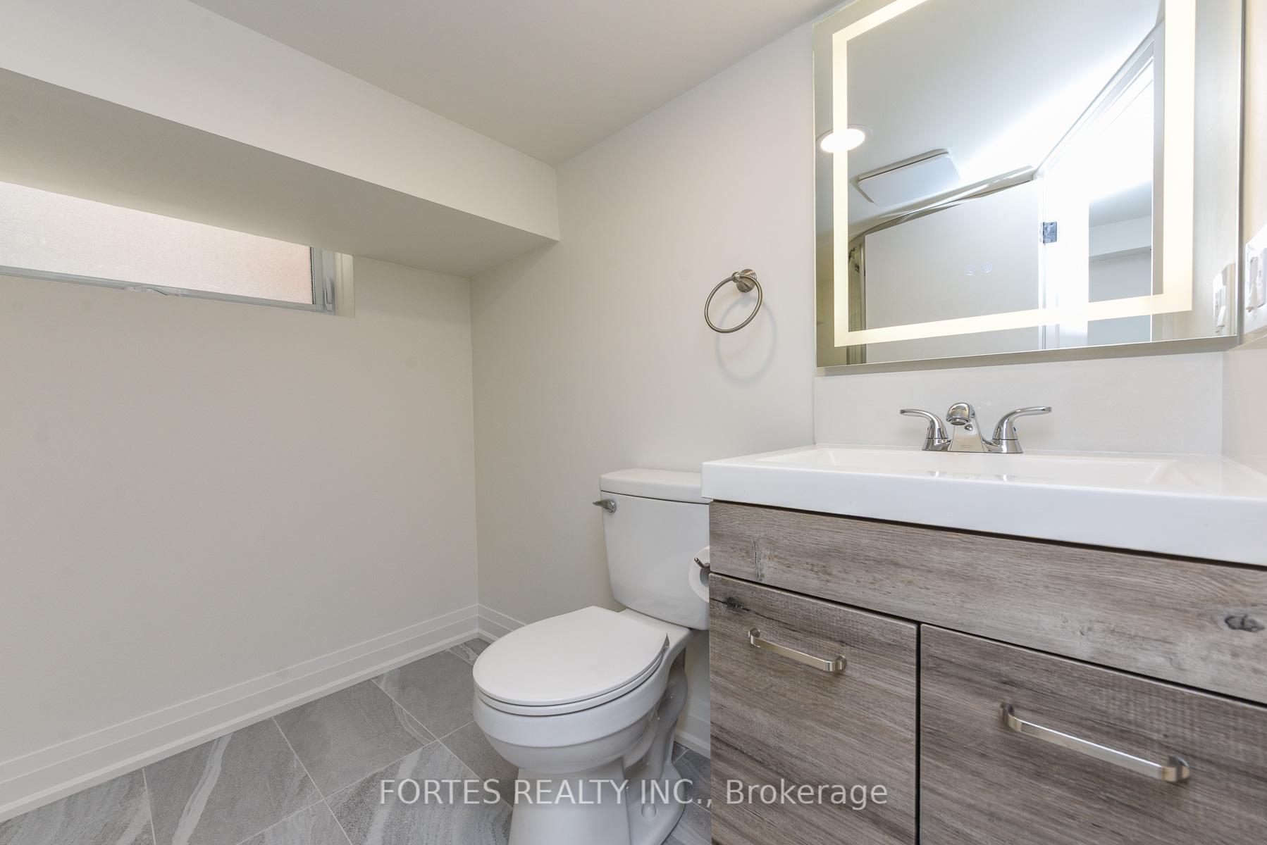 Photo 34 of 285 Gilbert Avenue, Toronto, Caledonia-Fairbank — HOMEH