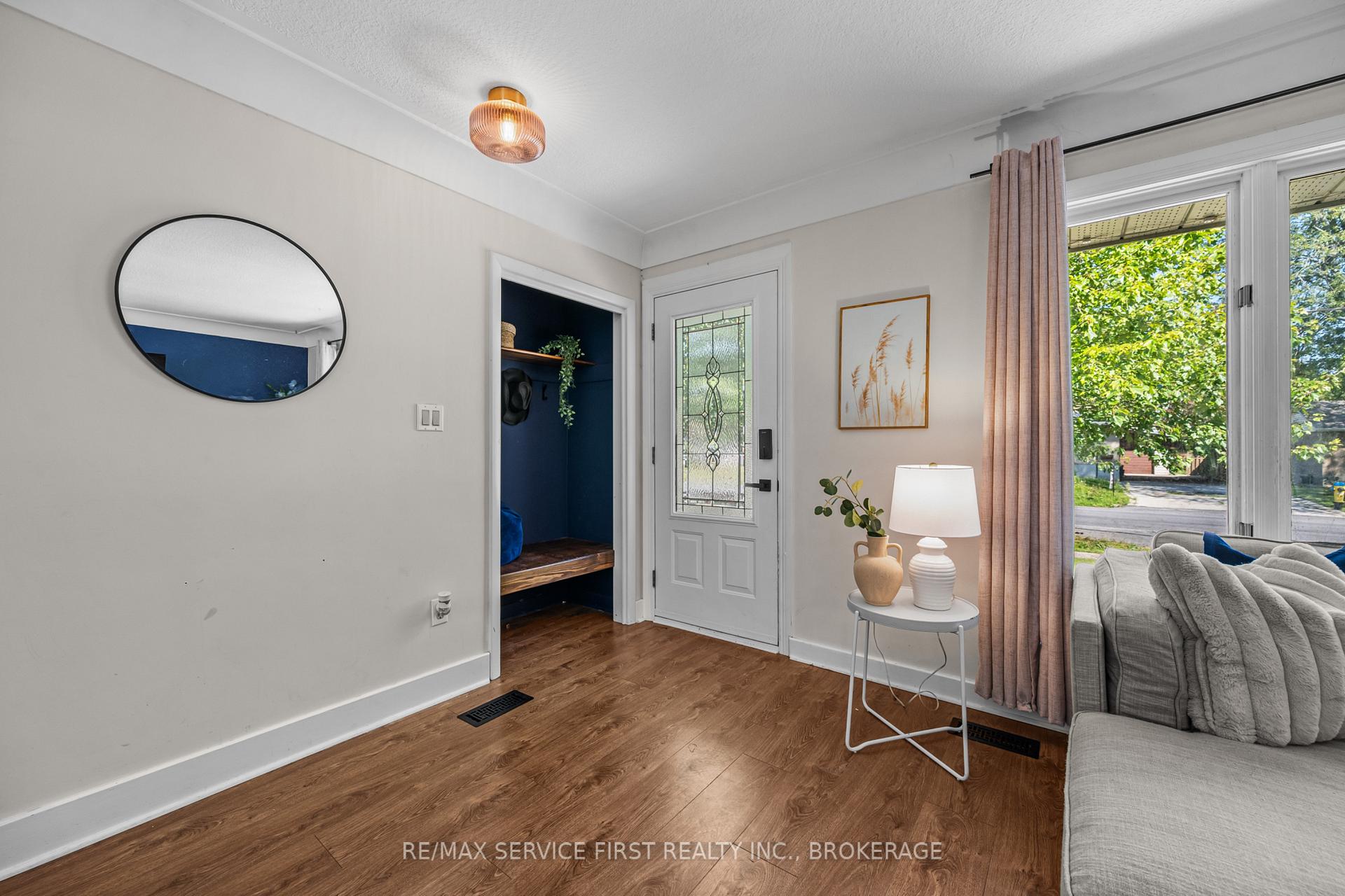 Photo 11 of 447 McEwen Drive, Kingston, City SouthWest — HOMEH