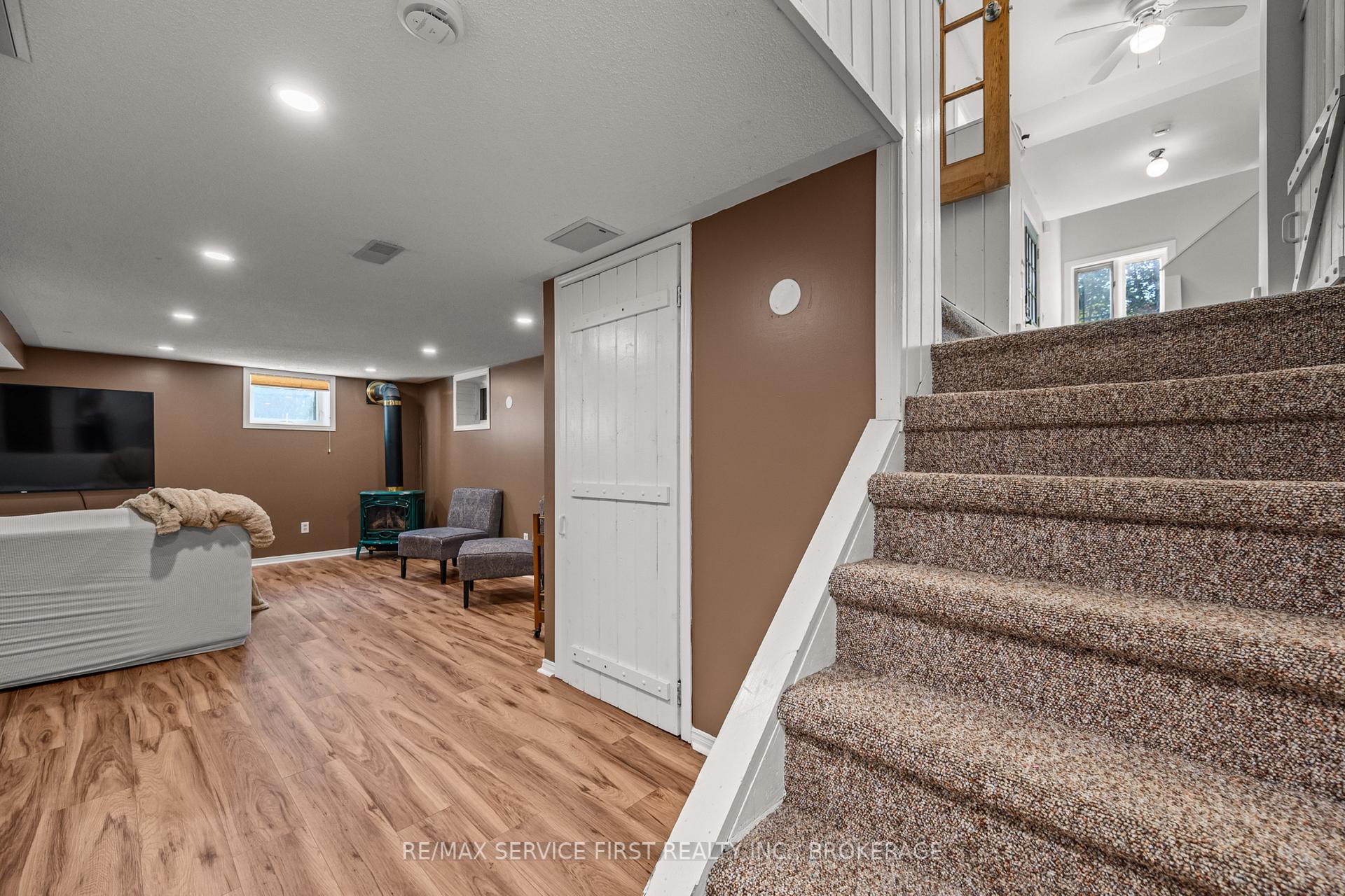 Photo 32 of 447 McEwen Drive, Kingston, City SouthWest — HOMEH
