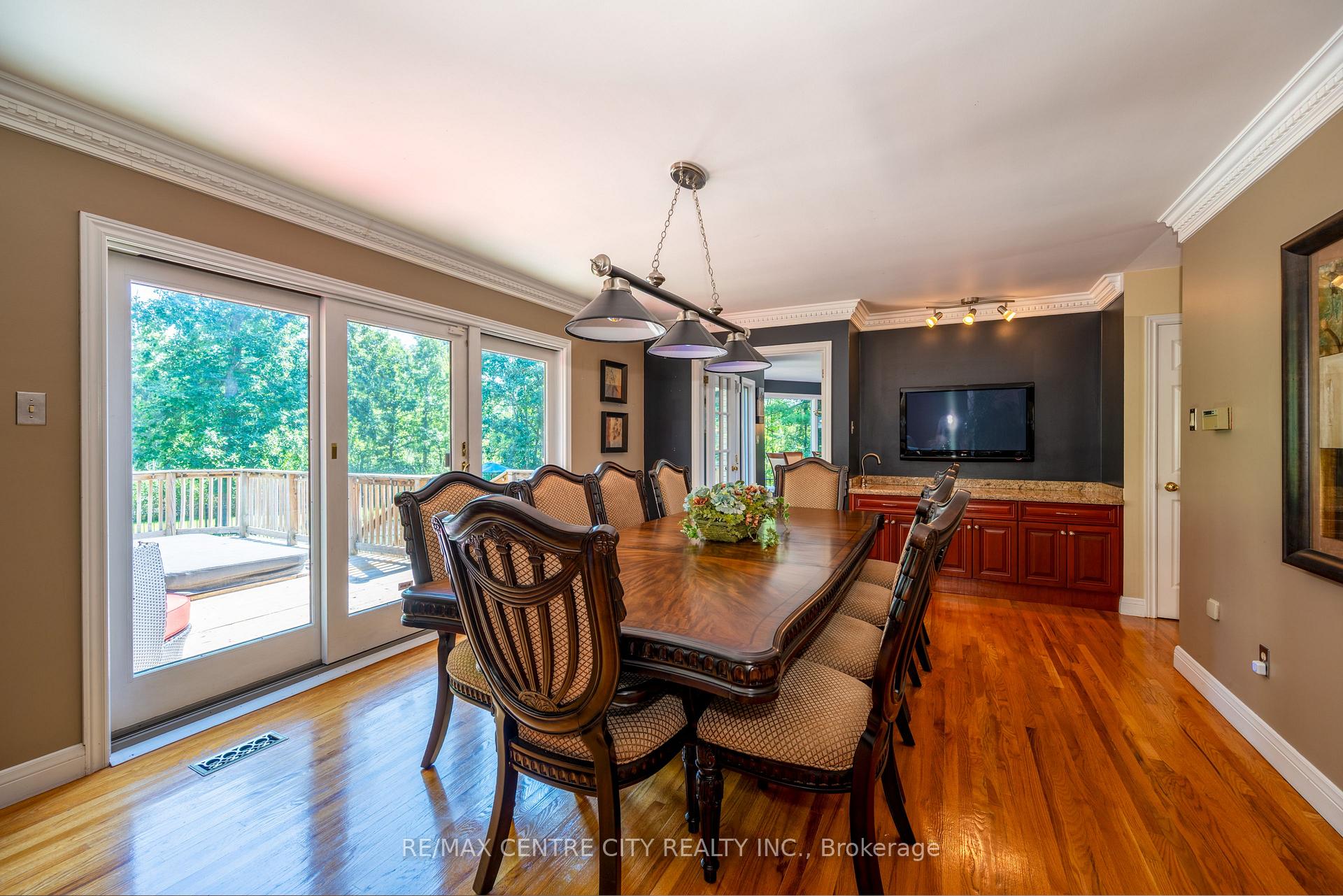 Photo 20 of 255 Mill Pond Crescent, Strathroy-Caradoc, NE — HOMEH