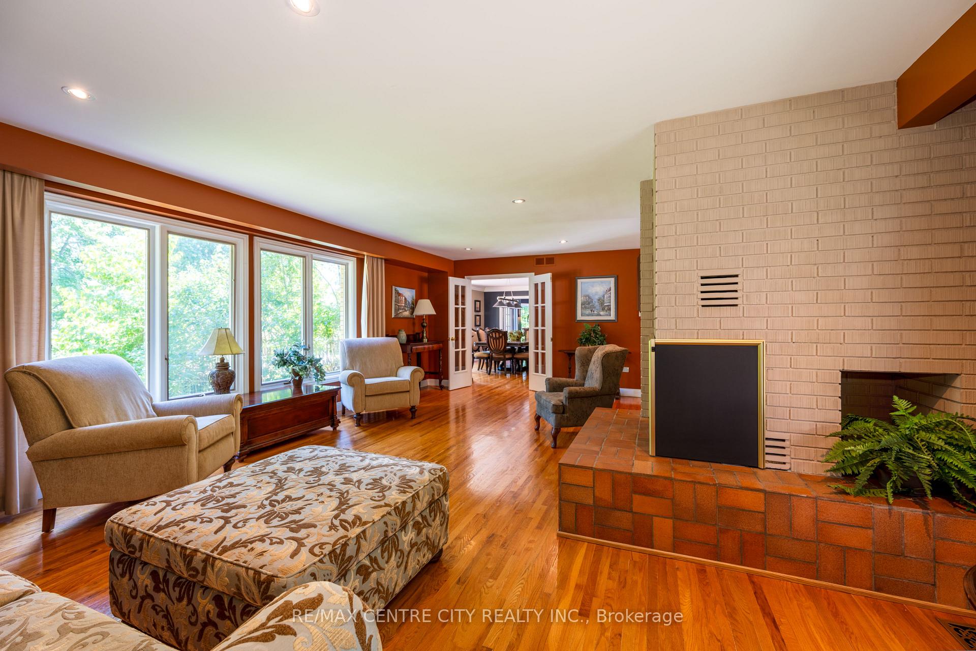 Photo 23 of 255 Mill Pond Crescent, Strathroy-Caradoc, NE — HOMEH