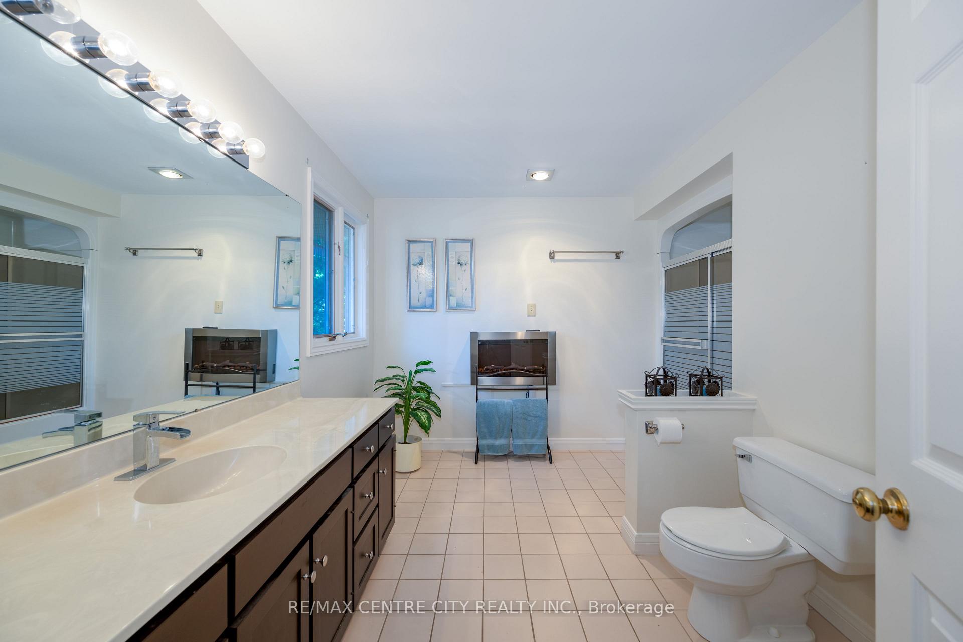 Photo 29 of 255 Mill Pond Crescent, Strathroy-Caradoc, NE — HOMEH