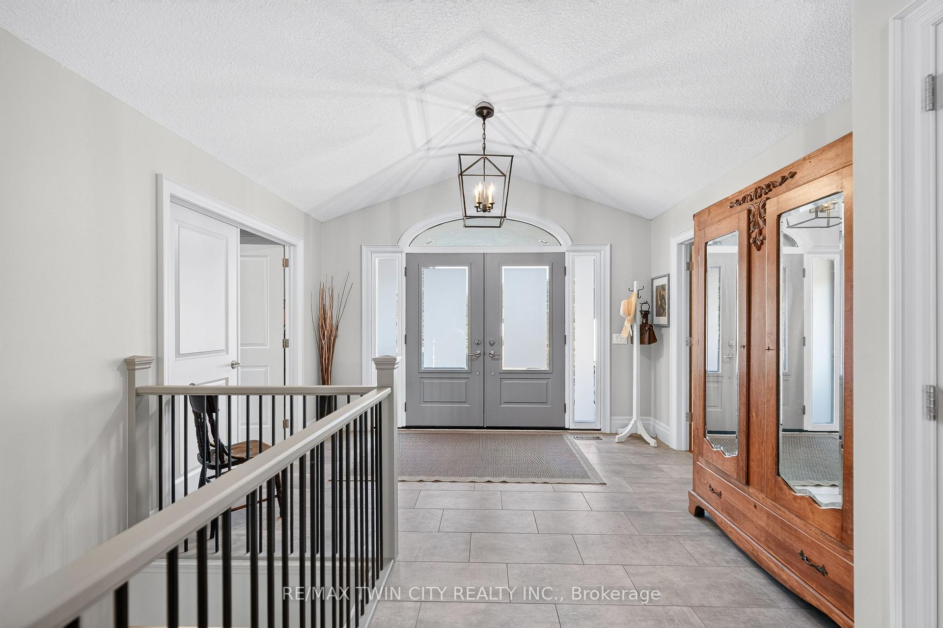 Photo 9 of 6 Eldale Road, Woolwich, Elmira — HOMEH