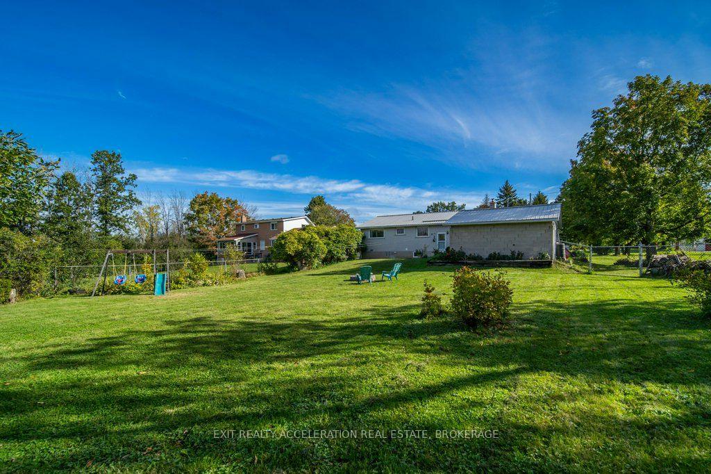 Photo 33 of 504 Coronation Boulevard, Loyalist, Amherstview — HOMEH