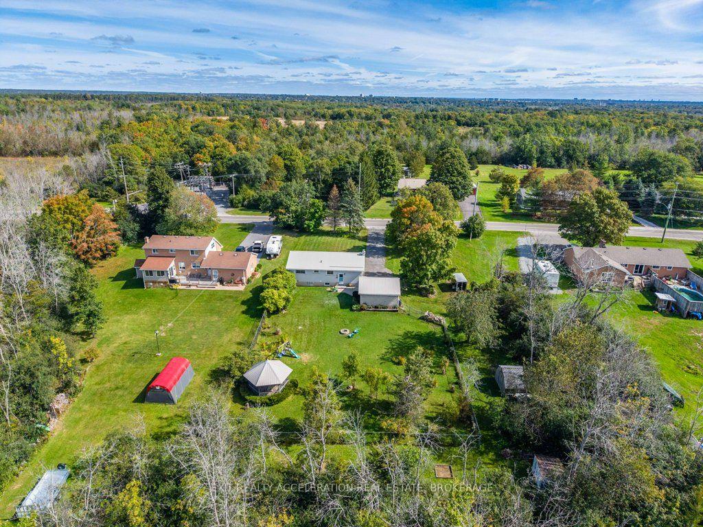 Photo 41 of 504 Coronation Boulevard, Loyalist, Amherstview — HOMEH