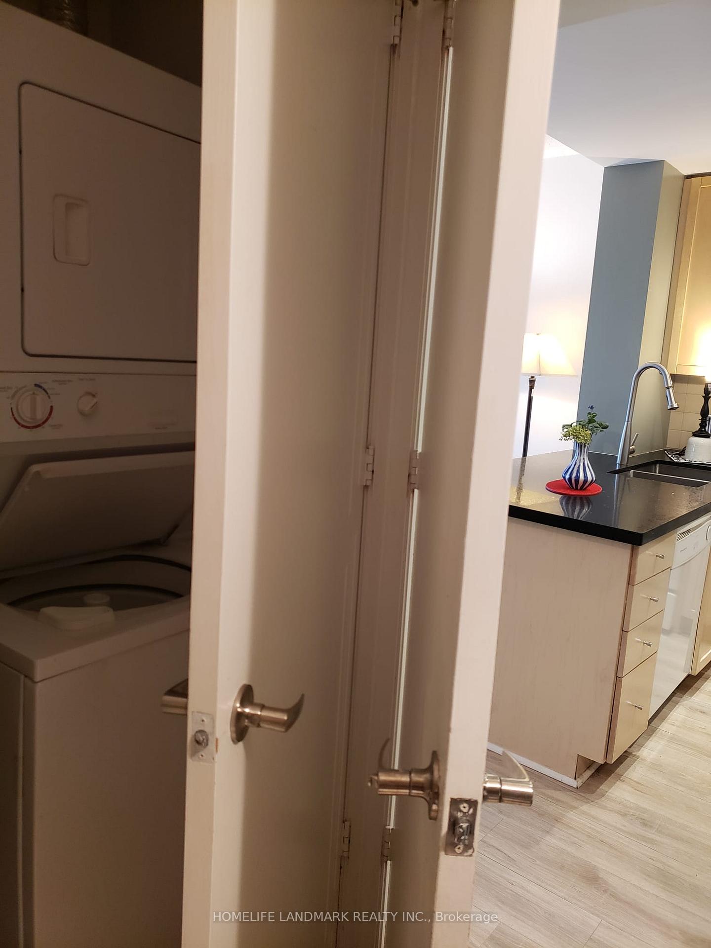 Photo 9 of Unit 1203, 85 Bloor Street E, Toronto, Church-Yonge Corridor — HOMEH