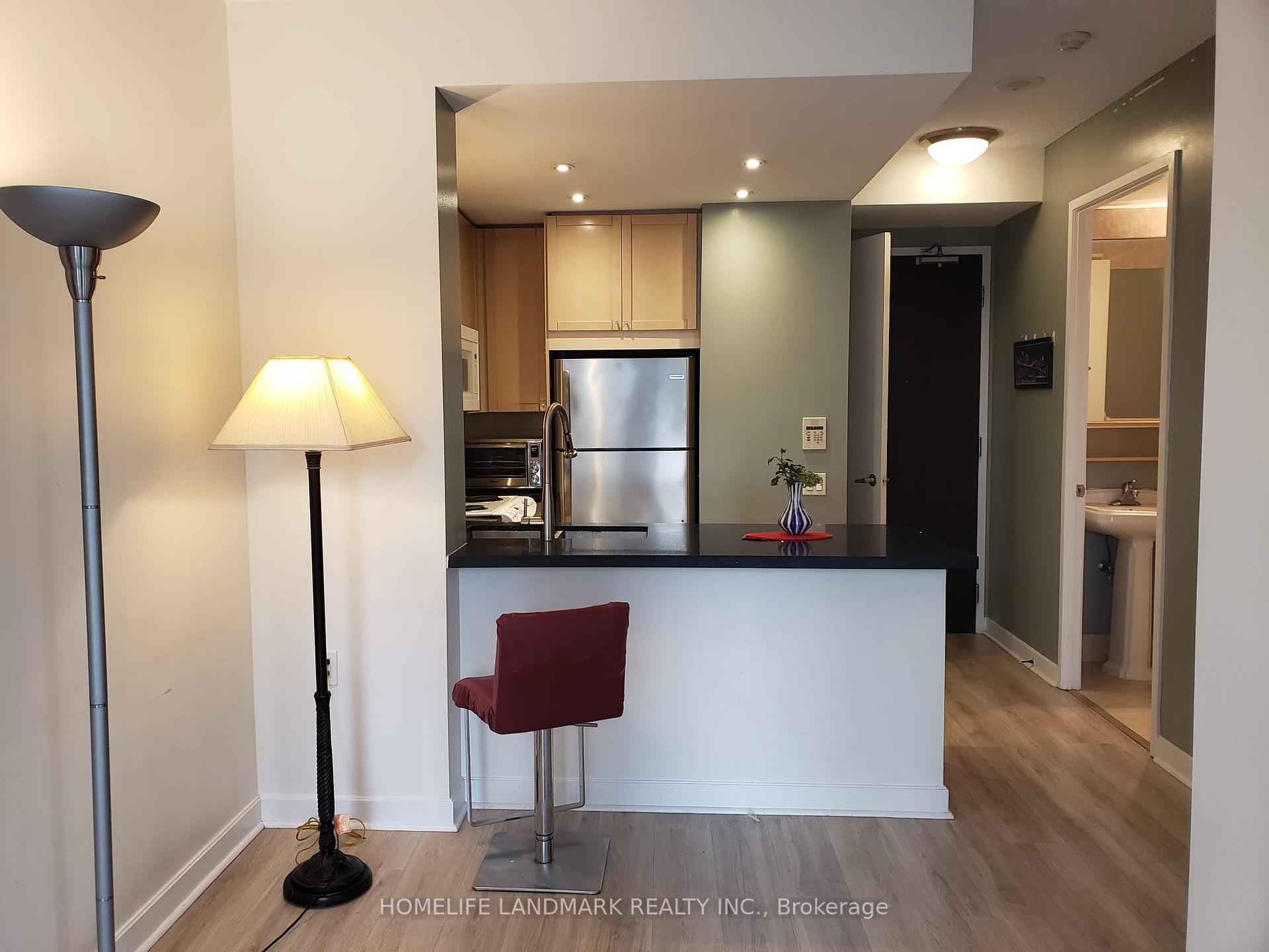 Photo 14 of Unit 1203, 85 Bloor Street E, Toronto, Church-Yonge Corridor — HOMEH