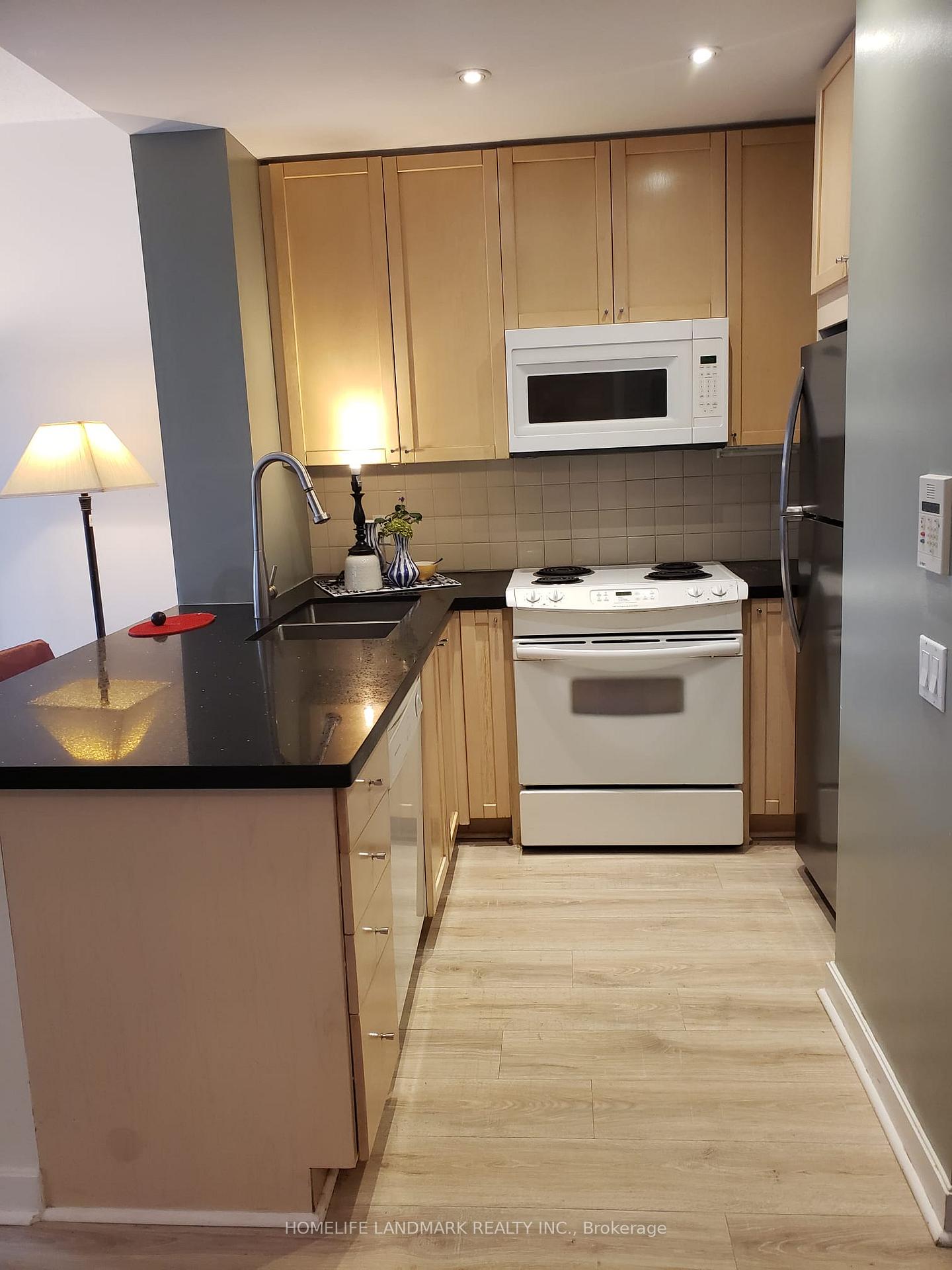 Photo 18 of Unit 1203, 85 Bloor Street E, Toronto, Church-Yonge Corridor — HOMEH