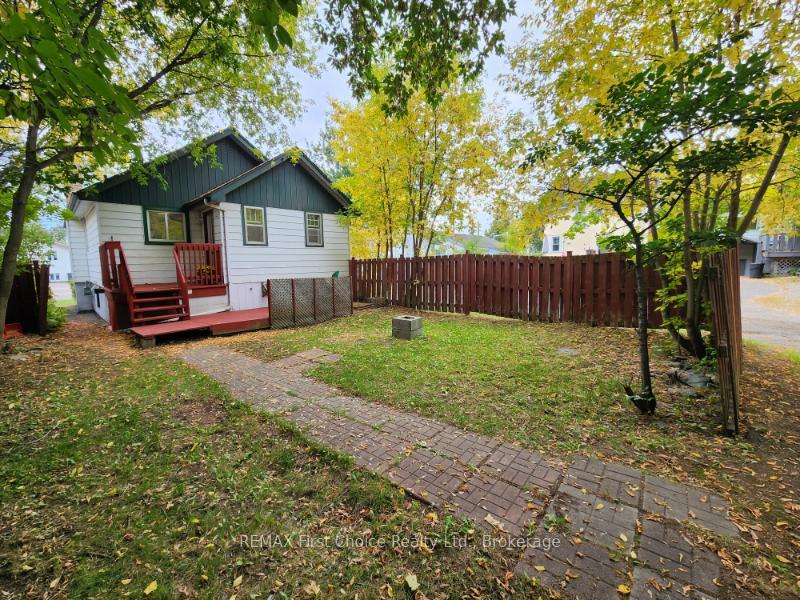 Photo 34 of 380 Queen Street, Thunder Bay, Court / Cumberland — HOMEH