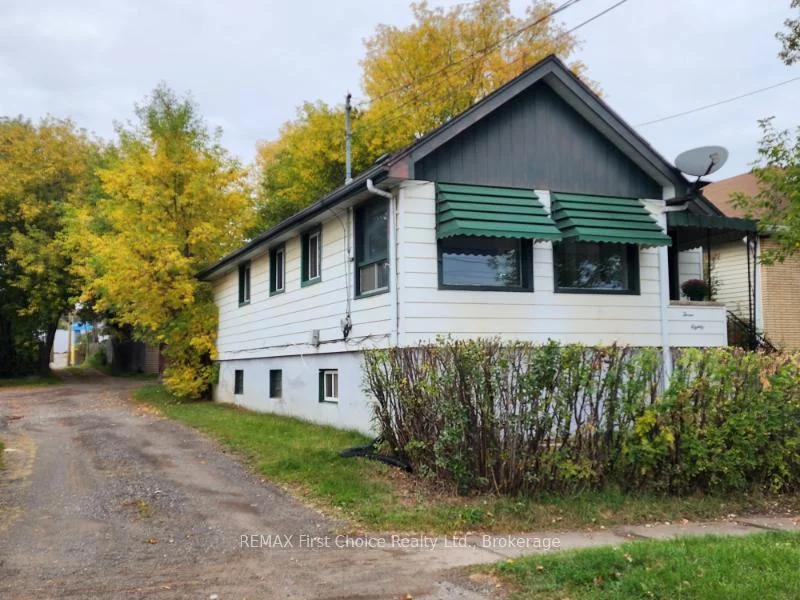 Photo 6 of 380 Queen Street, Thunder Bay, Court / Cumberland — HOMEH