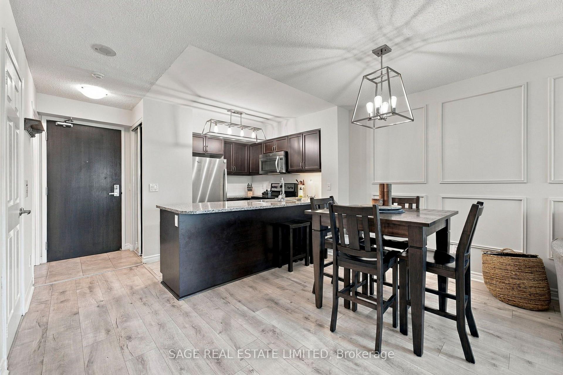 Photo 12 of Unit 1605, 19 Grand Trunk Crescent, Toronto, Waterfront Communities — HOMEH