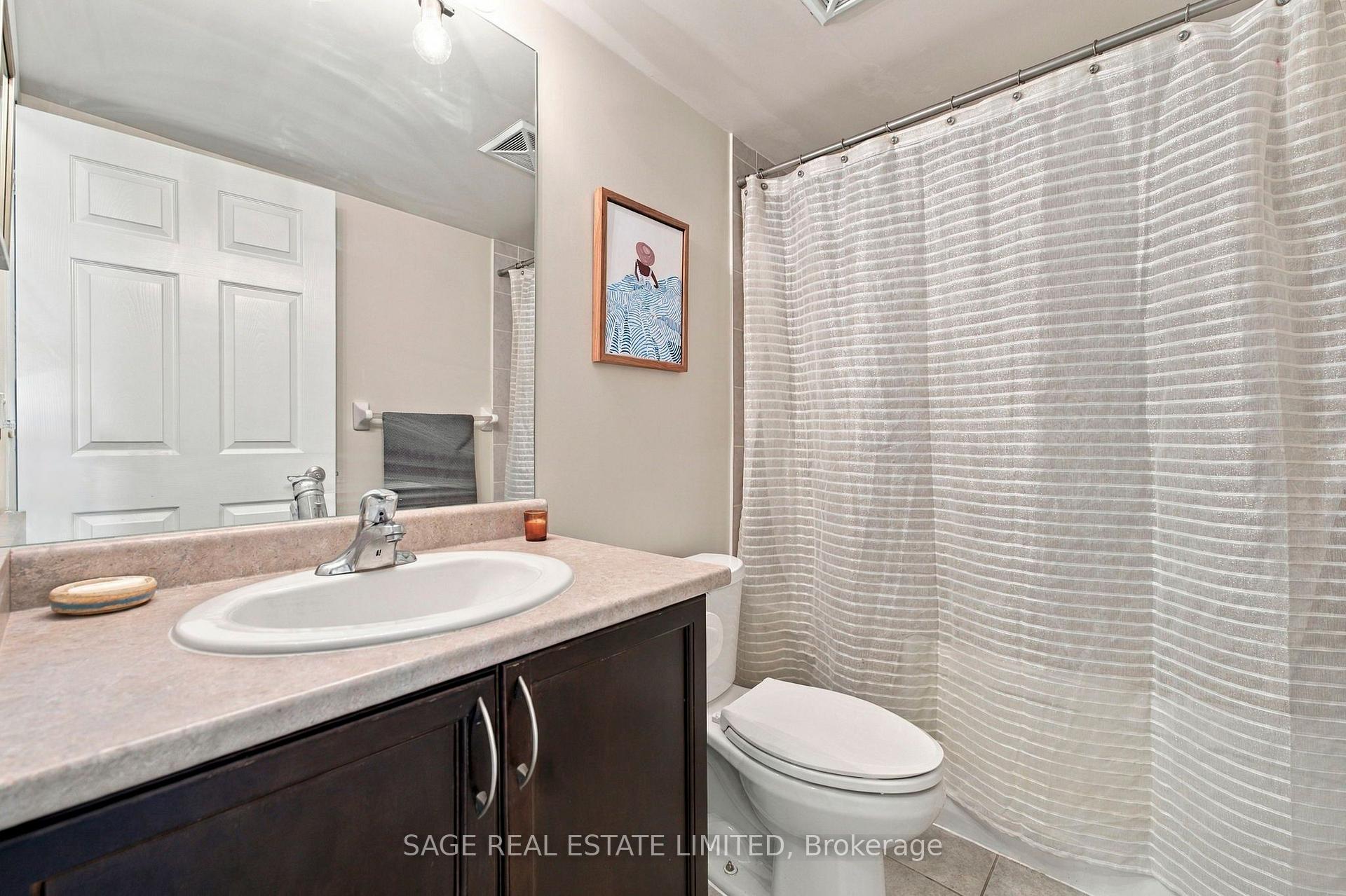 Photo 24 of Unit 1605, 19 Grand Trunk Crescent, Toronto, Waterfront Communities — HOMEH