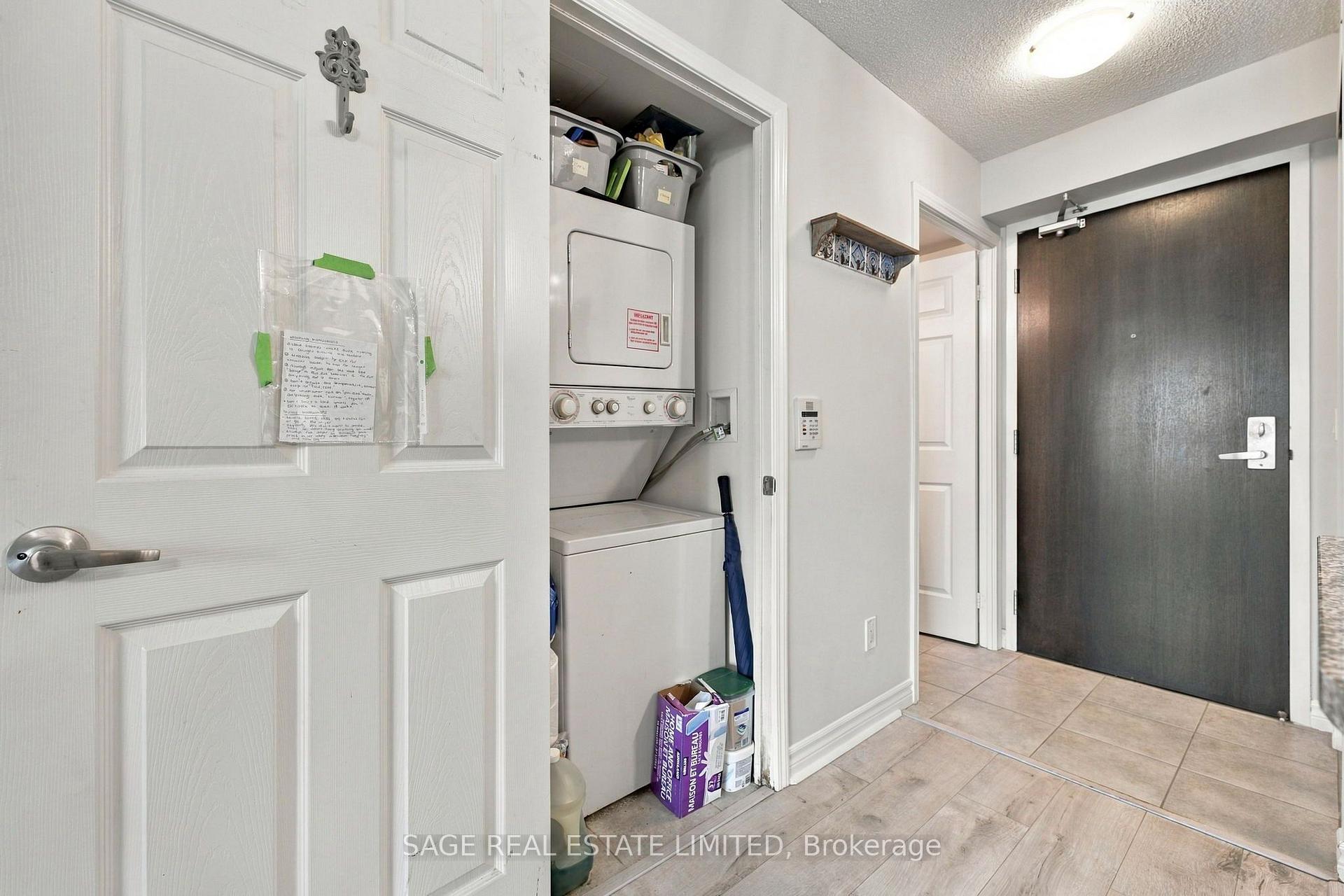 Photo 25 of Unit 1605, 19 Grand Trunk Crescent, Toronto, Waterfront Communities — HOMEH