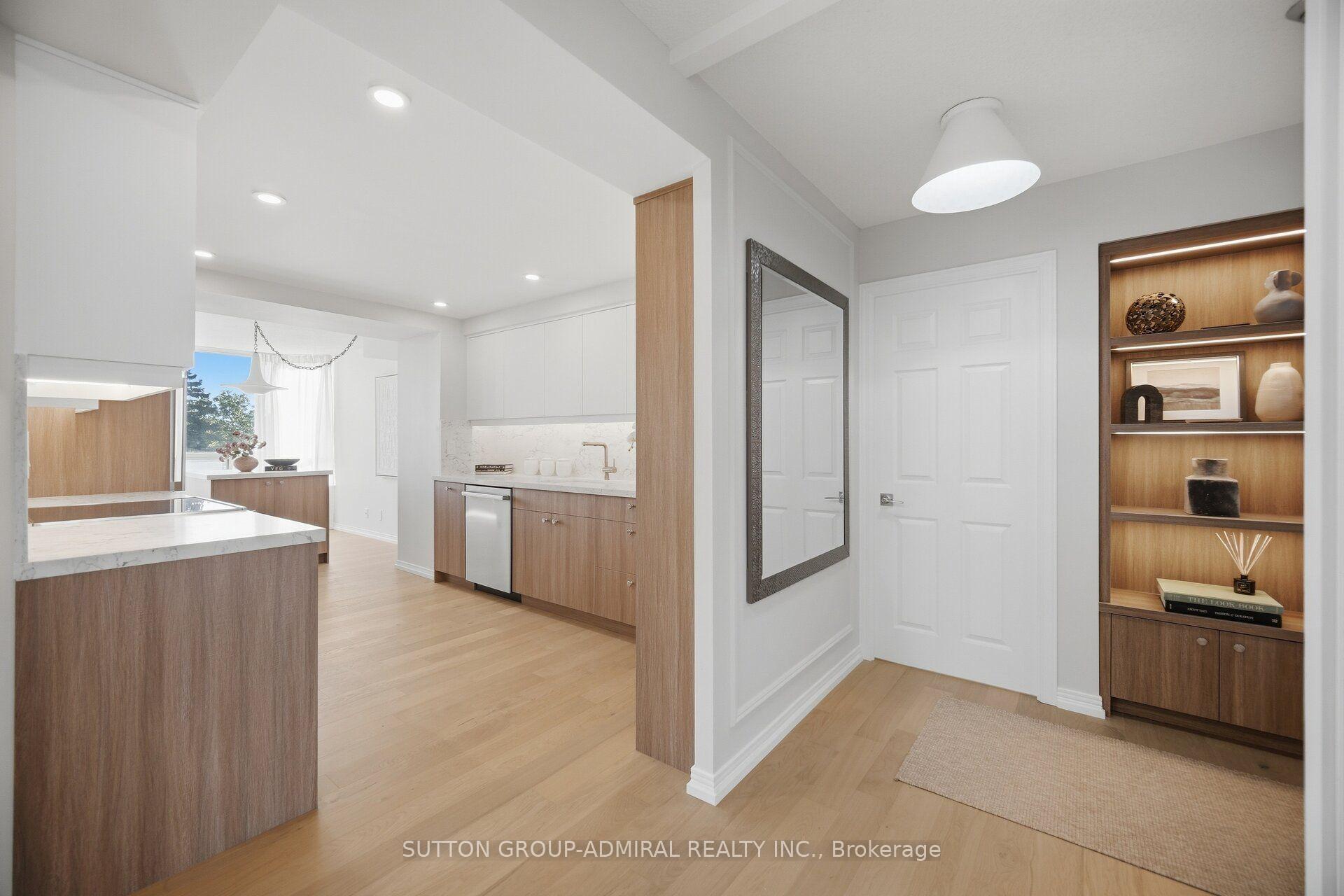 Photo 4 of Unit 411, 1 Aberfoyle Crescent, Etobicoke, Islington-City Centre West — HOMEH
