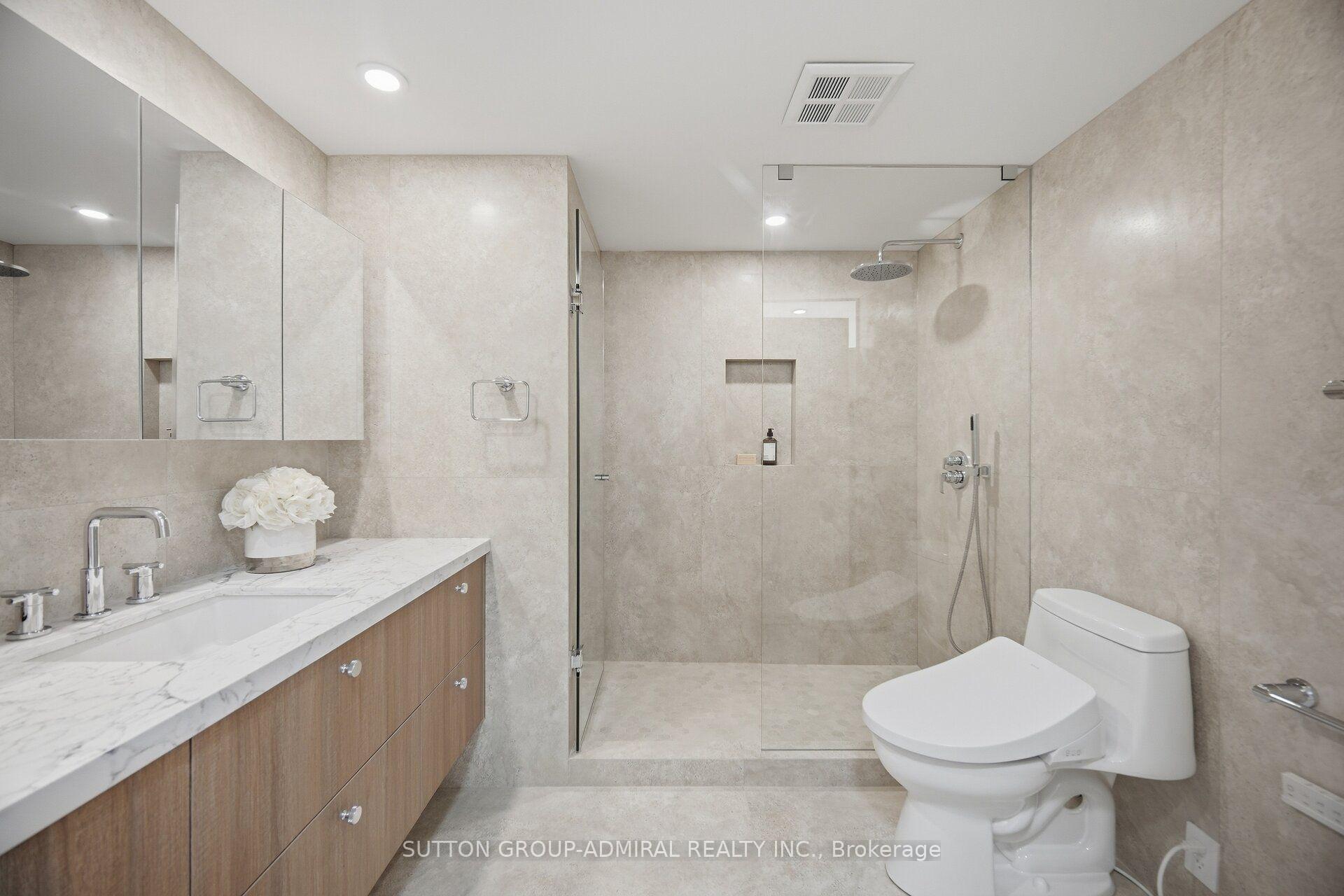 Photo 16 of Unit 411, 1 Aberfoyle Crescent, Etobicoke, Islington-City Centre West — HOMEH