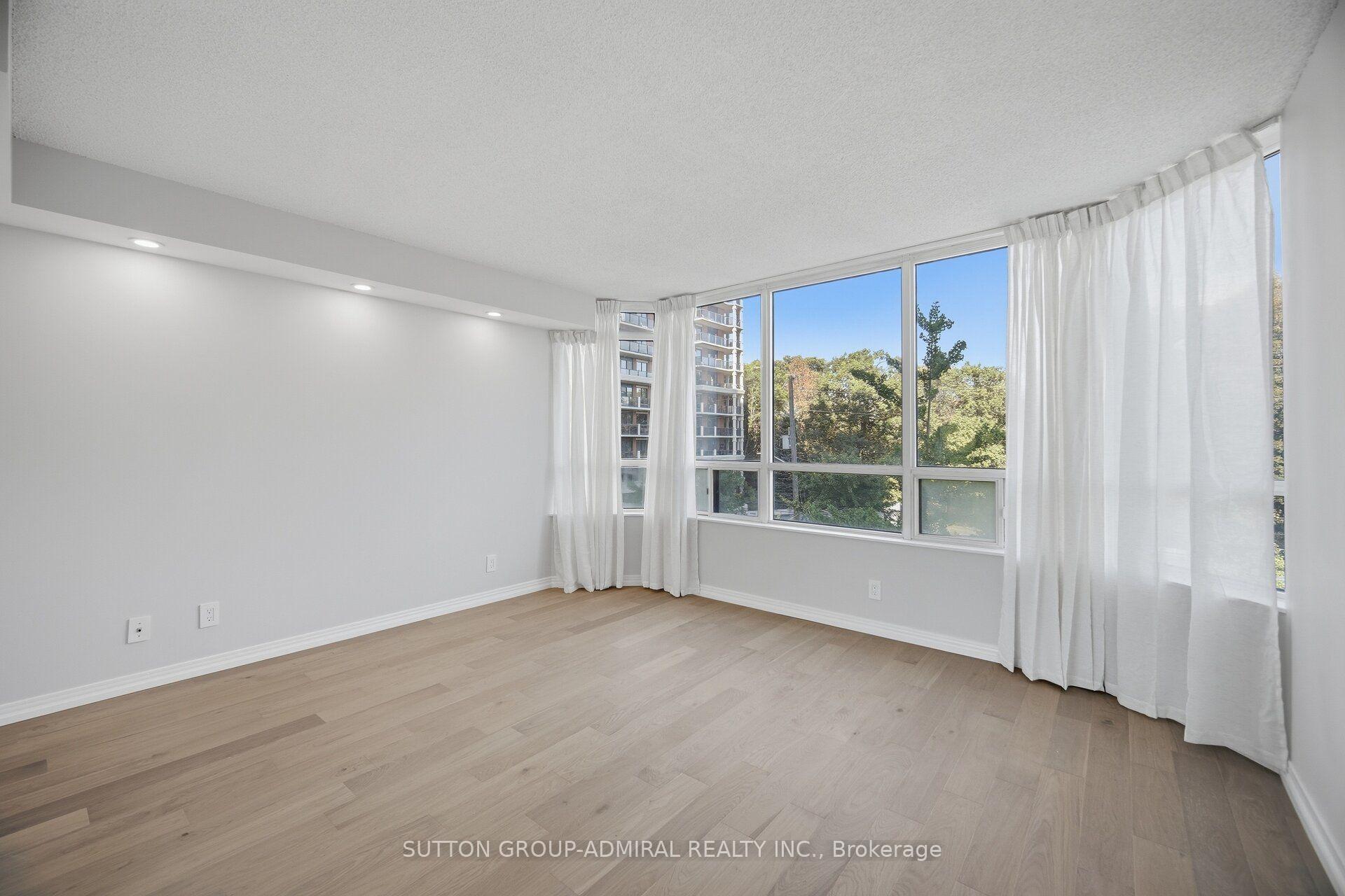 Photo 18 of Unit 411, 1 Aberfoyle Crescent, Etobicoke, Islington-City Centre West — HOMEH
