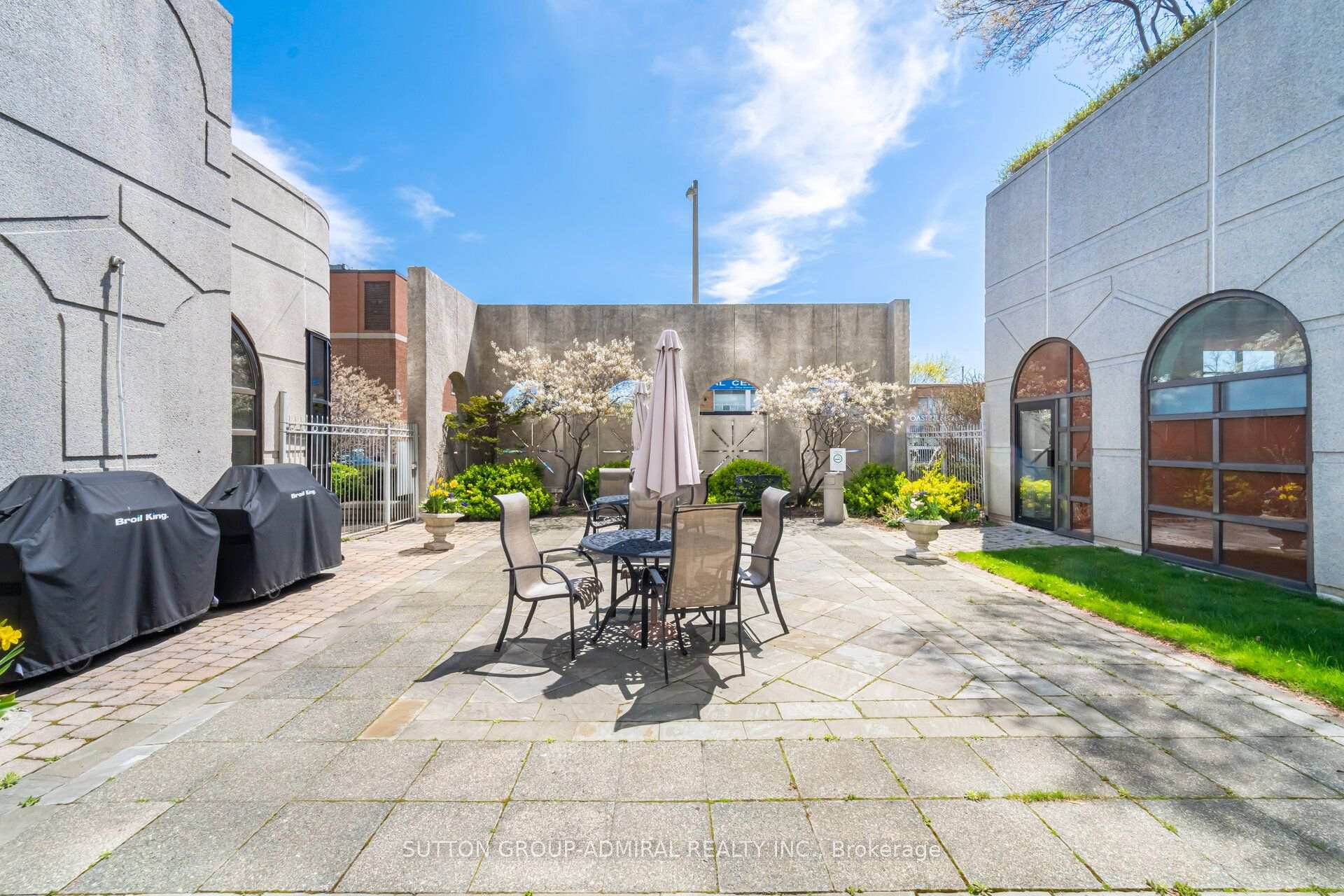Photo 25 of Unit 411, 1 Aberfoyle Crescent, Etobicoke, Islington-City Centre West — HOMEH