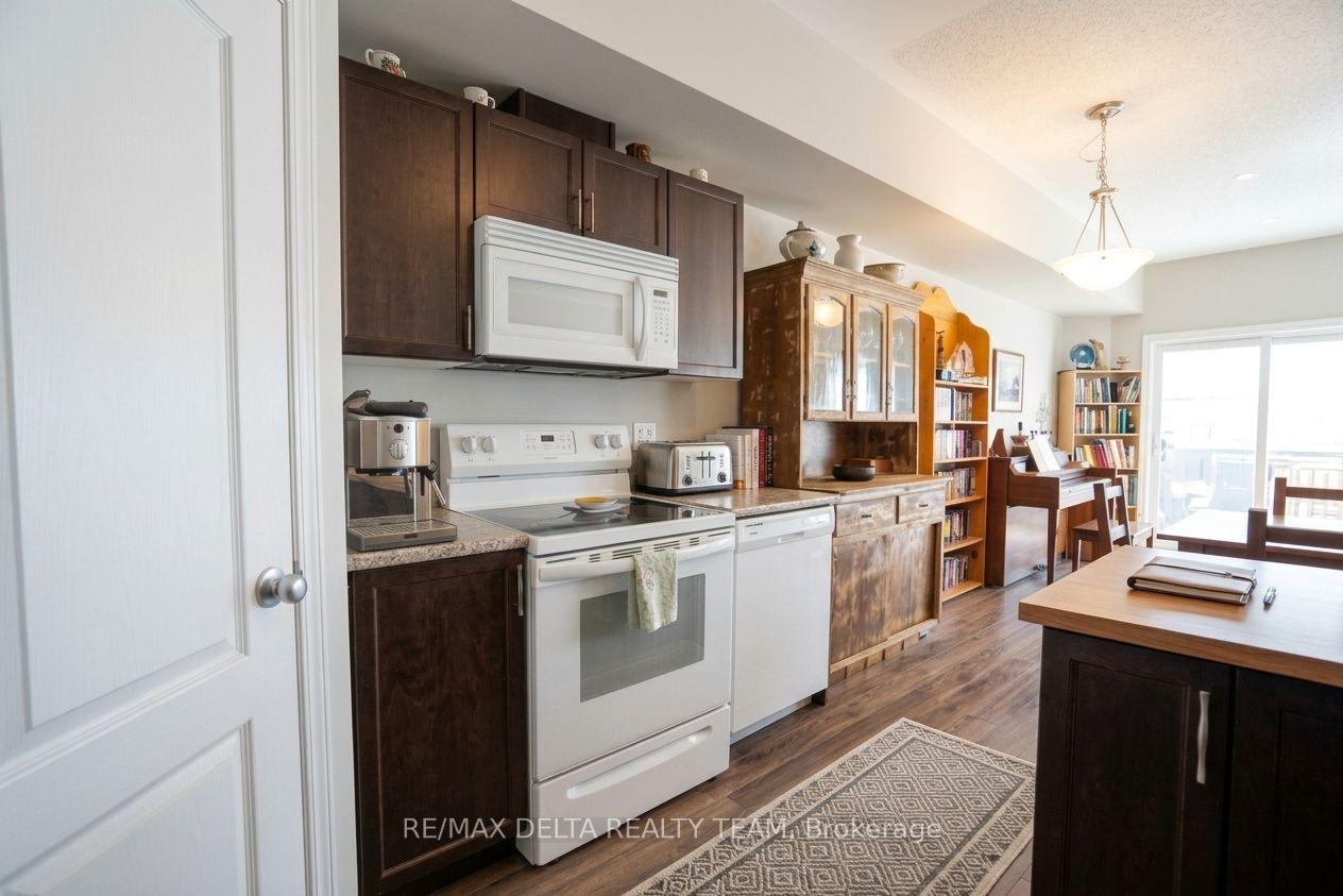 Photo 6 of 92 Bellwood Drive, Arnprior, Arnprior — HOMEH