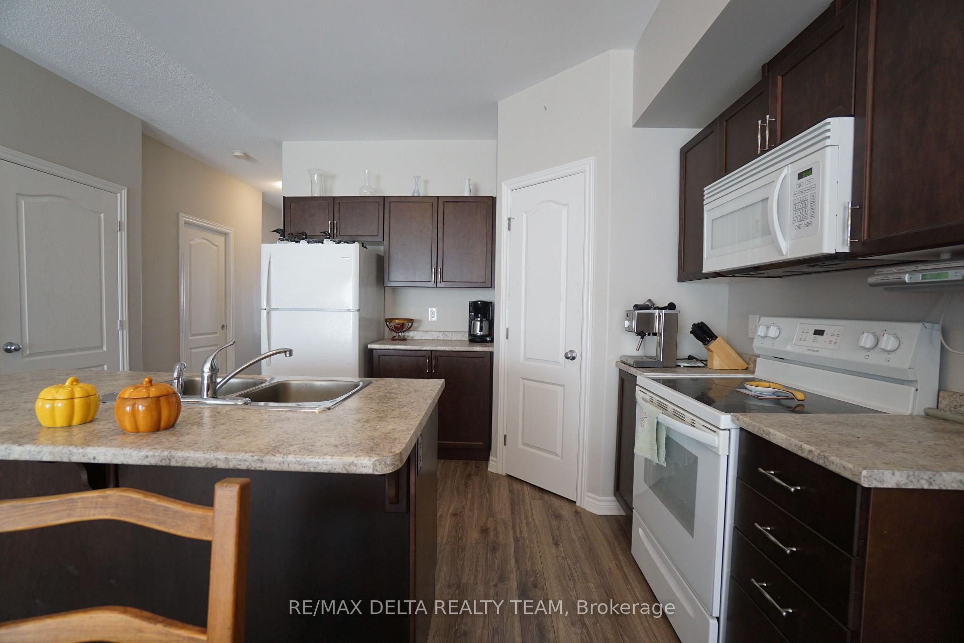 Photo 7 of 92 Bellwood Drive, Arnprior, Arnprior — HOMEH