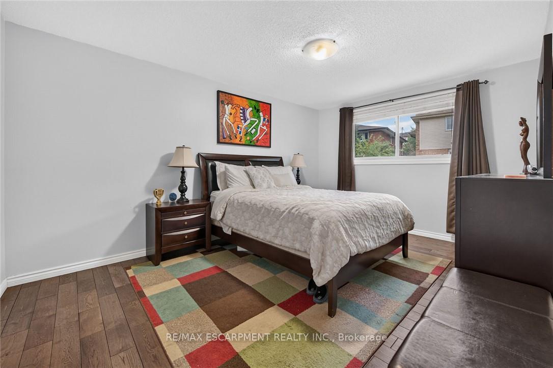 Photo 41 of 10 Krafty Court, Hamilton, Mountview — HOMEH