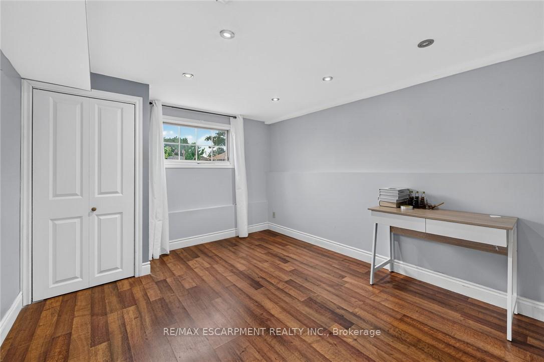 Photo 62 of 10 Krafty Court, Hamilton, Mountview — HOMEH