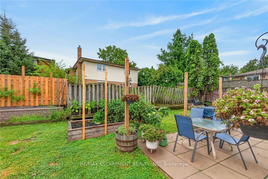Photo 64 of 10 Krafty Court, Hamilton, Mountview — HOMEH