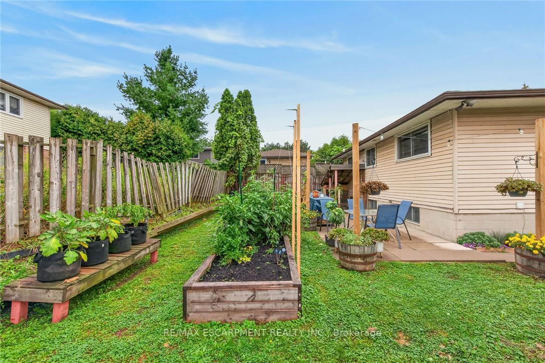 Photo 66 of 10 Krafty Court, Hamilton, Mountview — HOMEH