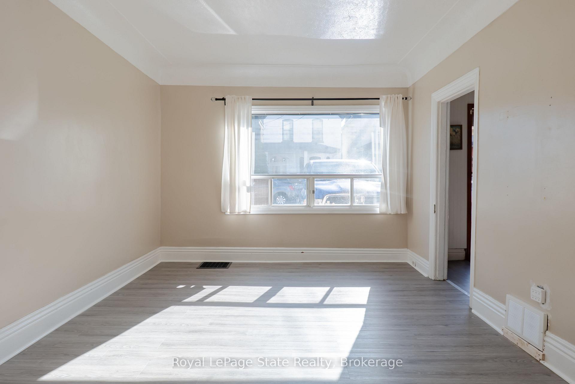 Photo 4 of 111 West Avenue N, Hamilton, Beasley — HOMEH