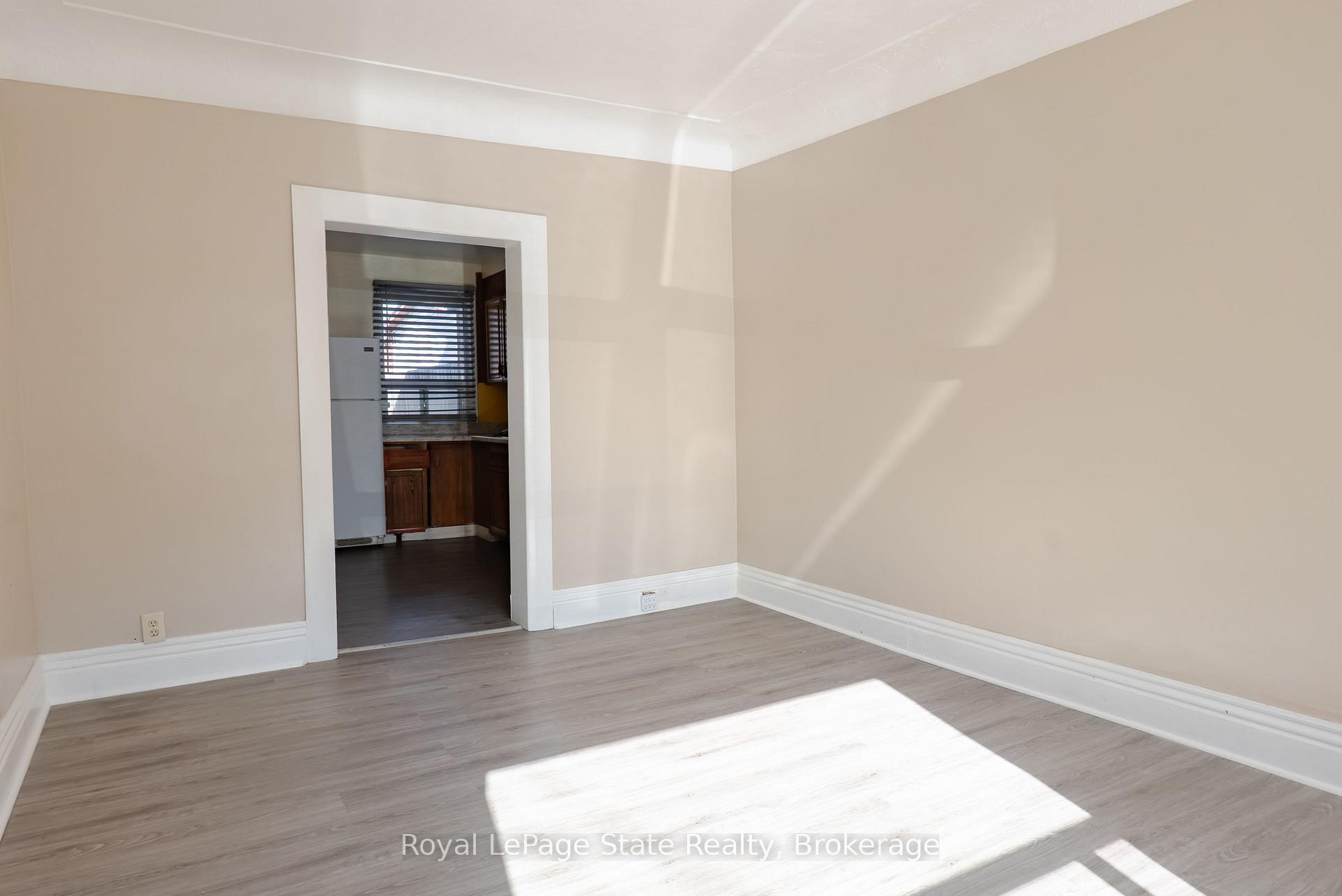 Photo 6 of 111 West Avenue N, Hamilton, Beasley — HOMEH
