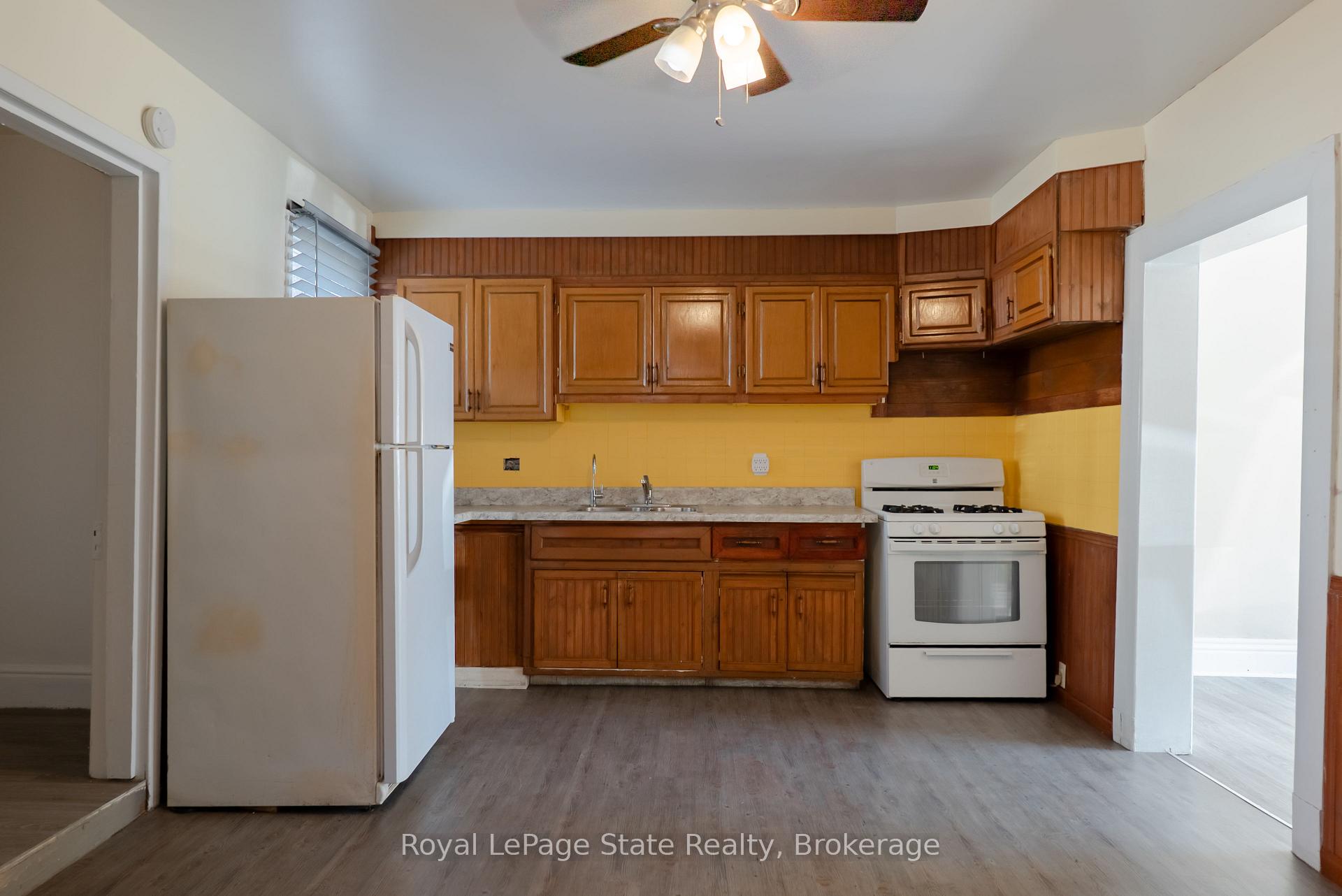 Photo 7 of 111 West Avenue N, Hamilton, Beasley — HOMEH