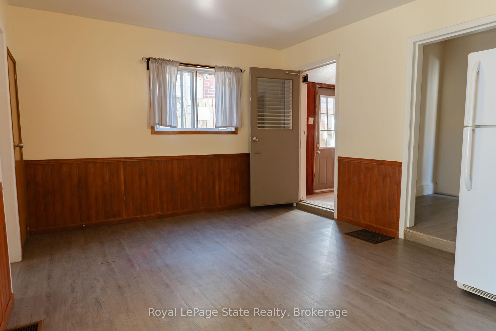 Photo 10 of 111 West Avenue N, Hamilton, Beasley — HOMEH