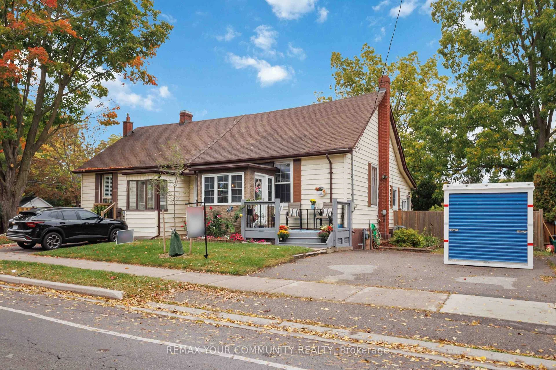 Photo 1 of 318 Mary Street W, Whitby, Downtown Whitby — HOMEH