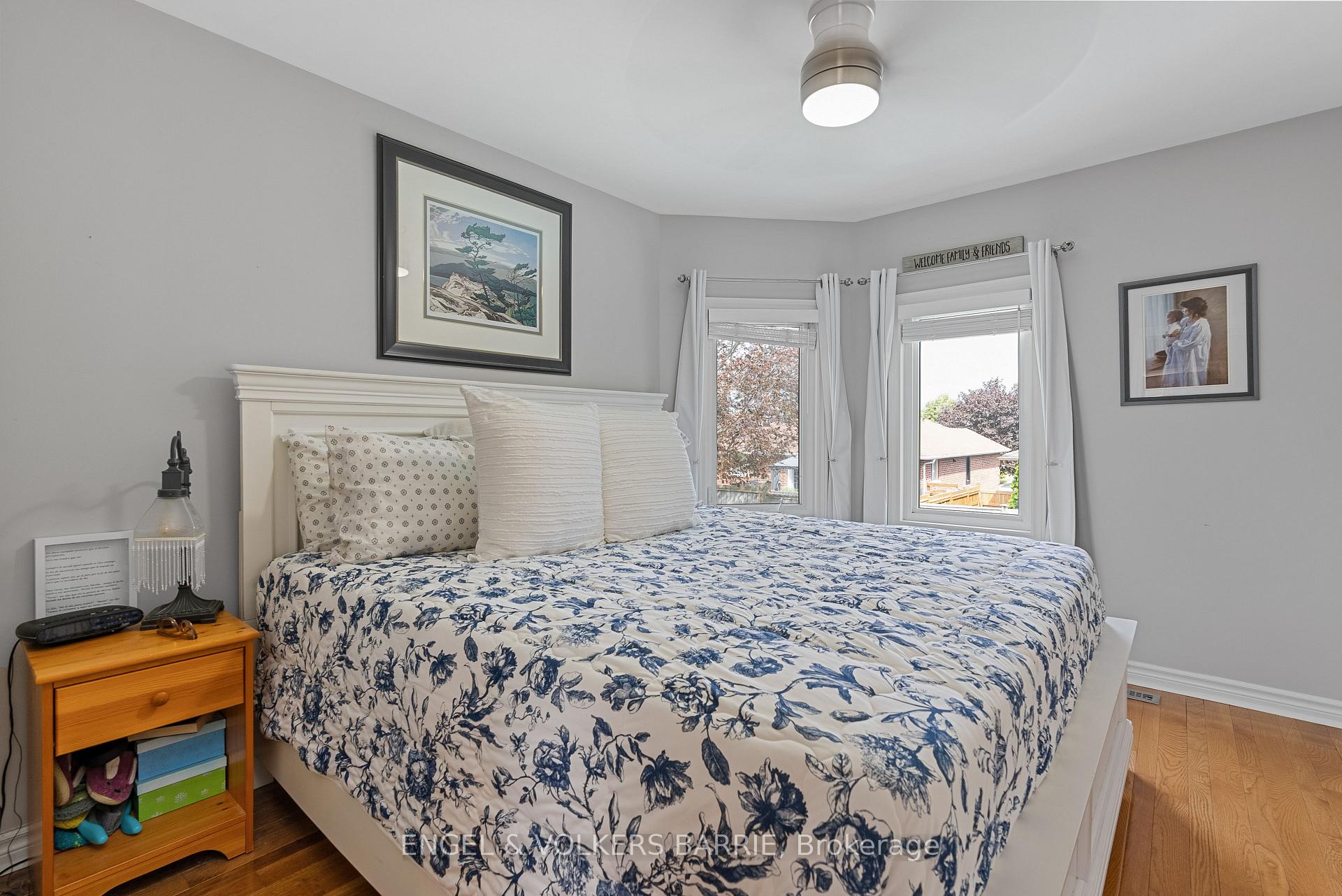 Photo 31 of 19 Grand Forest Drive, Barrie, Bayshore — HOMEH