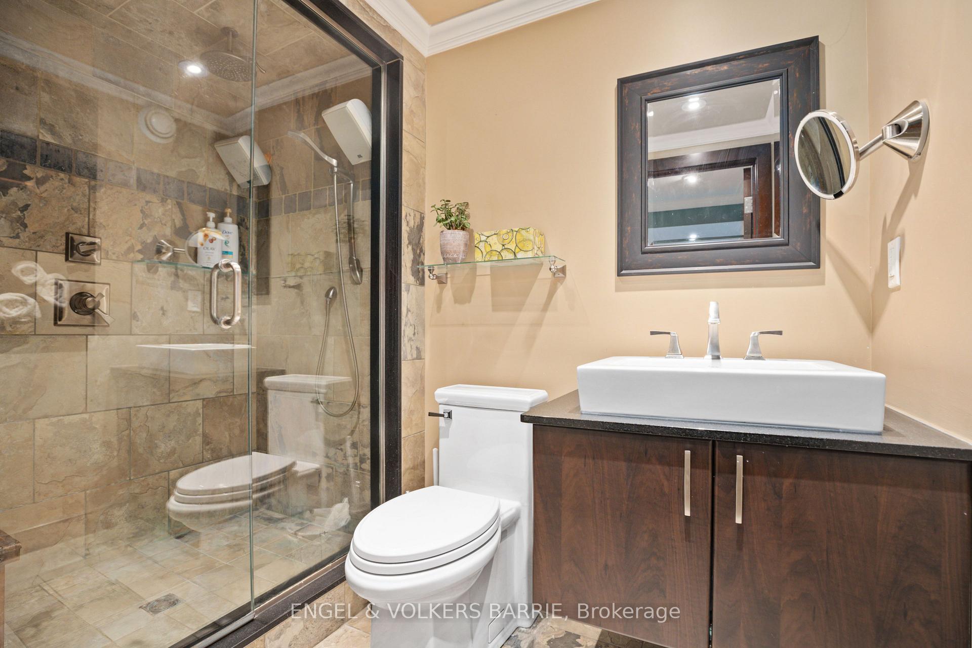 Photo 34 of 19 Grand Forest Drive, Barrie, Bayshore — HOMEH