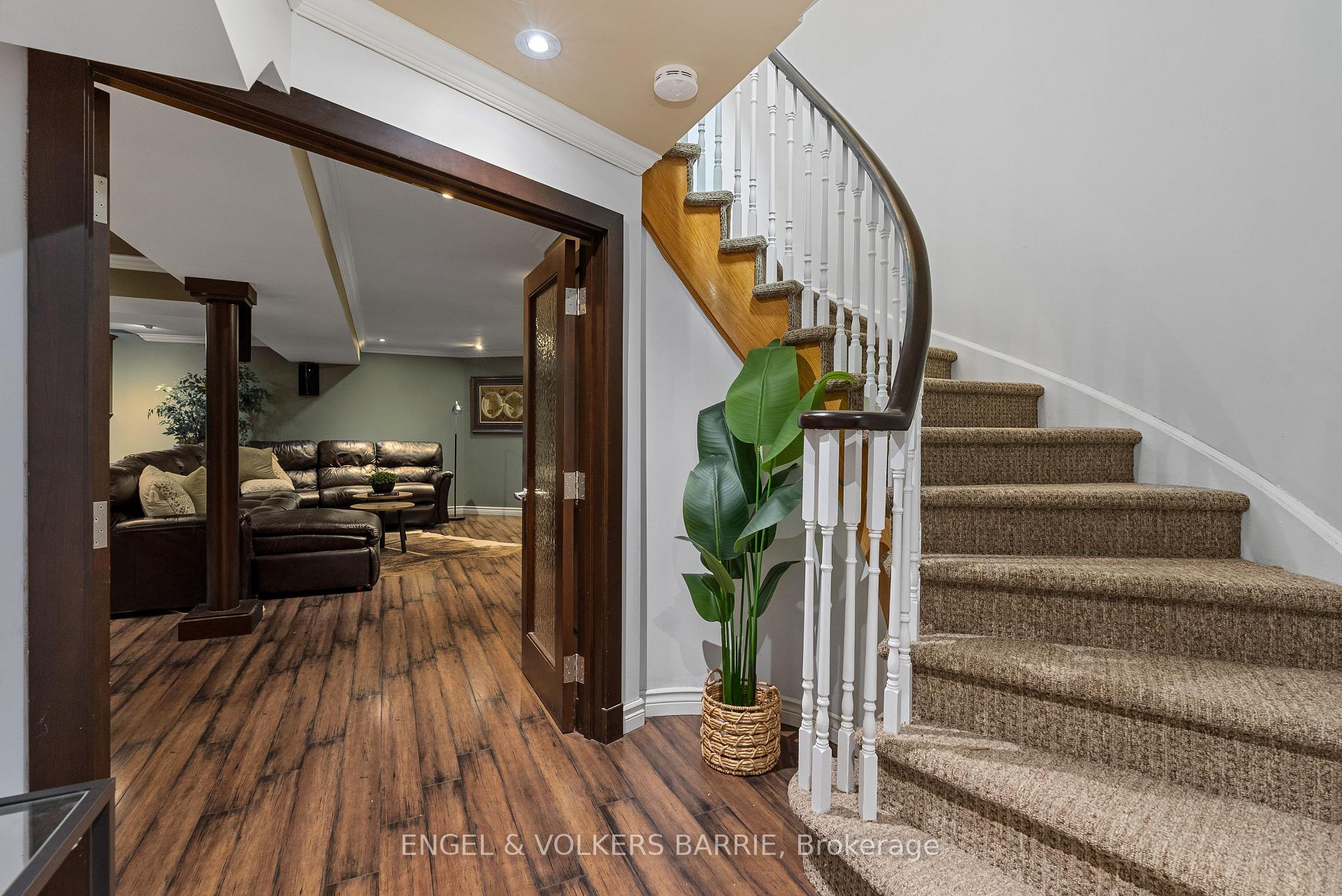 Photo 40 of 19 Grand Forest Drive, Barrie, Bayshore — HOMEH