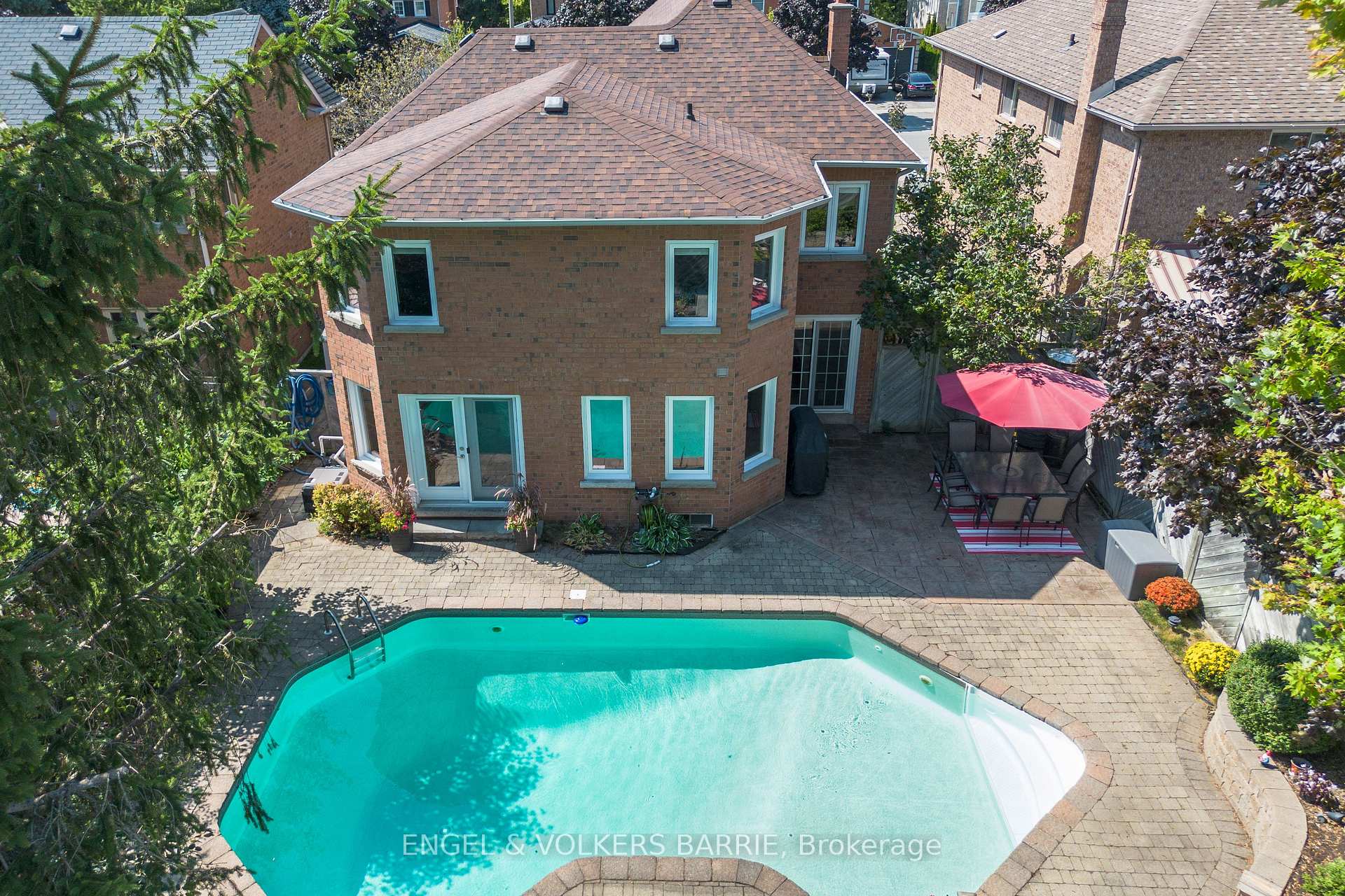 Photo 45 of 19 Grand Forest Drive, Barrie, Bayshore — HOMEH