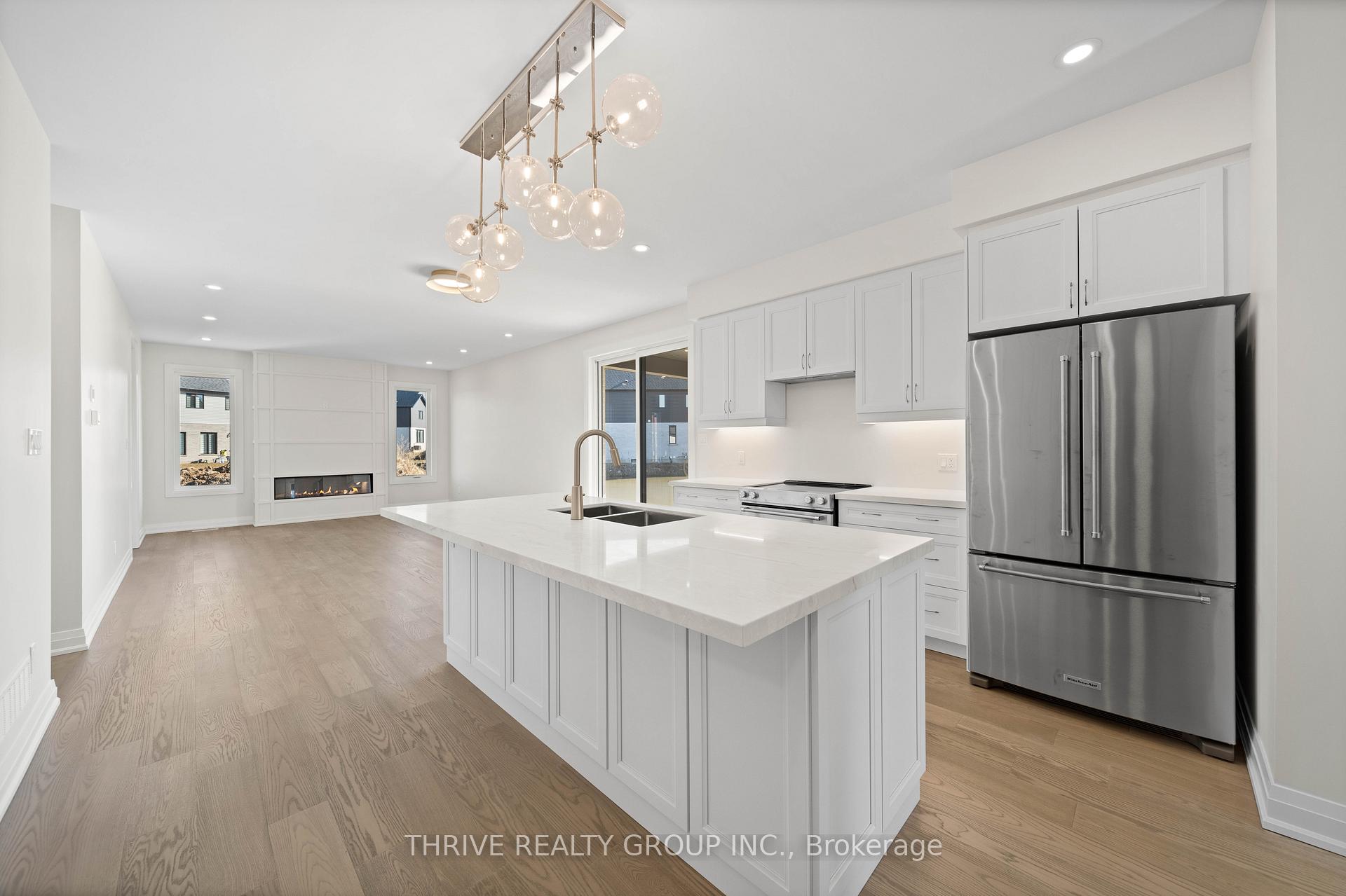 Photo 5 of 4275 Sagebrush Crescent, London, South V — HOMEH