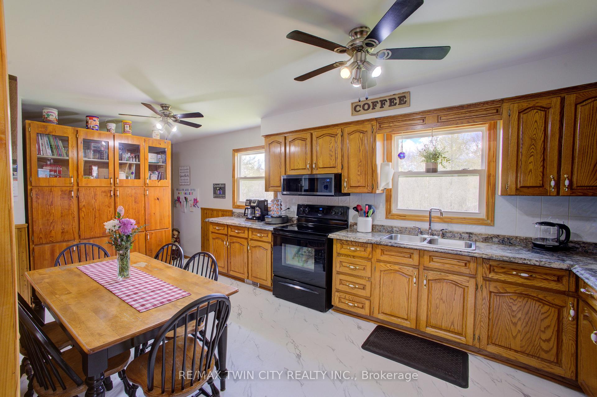 Photo 14 of 375729 6TH Line, Amaranth, Rural Amaranth — HOMEH